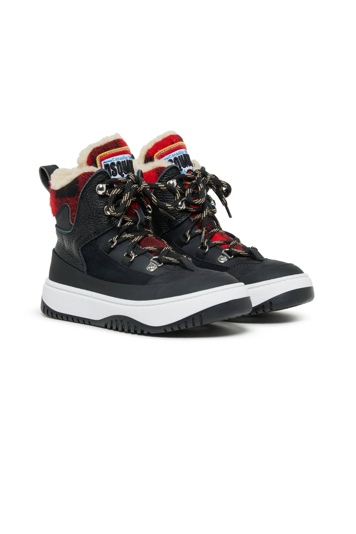 Boots with logo