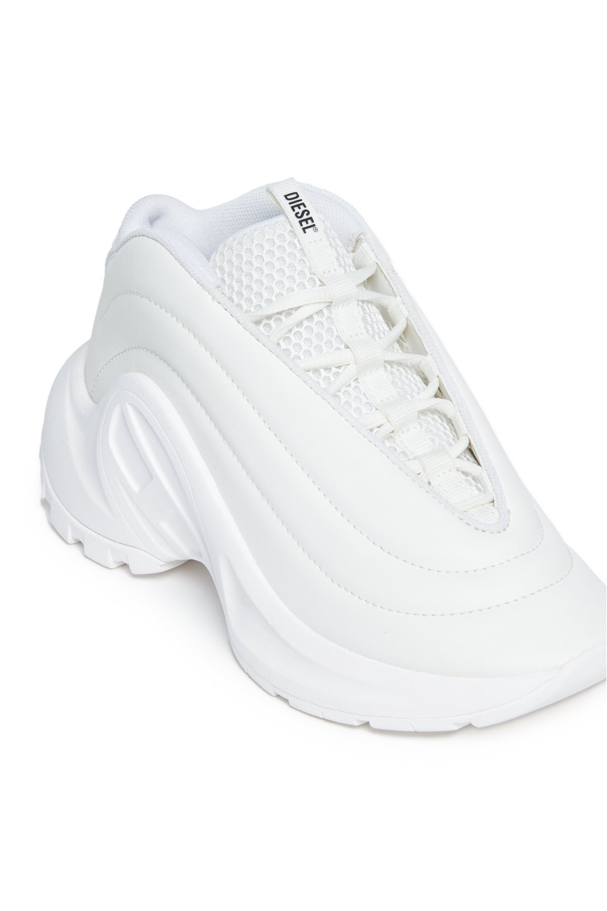 Oval D ロゴの入った D-Runner トレーナー（中程度）