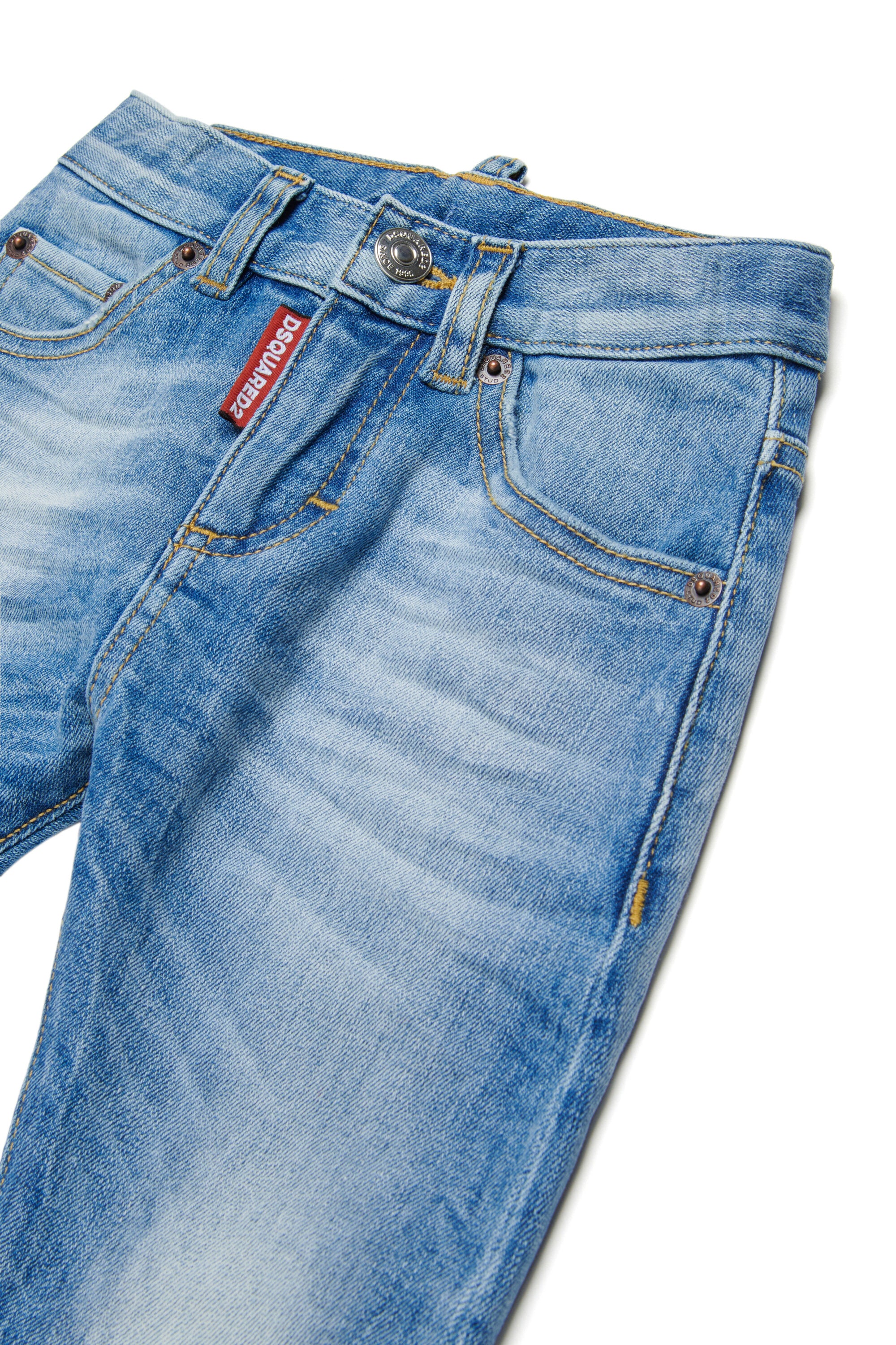 Light shaded slim jeans