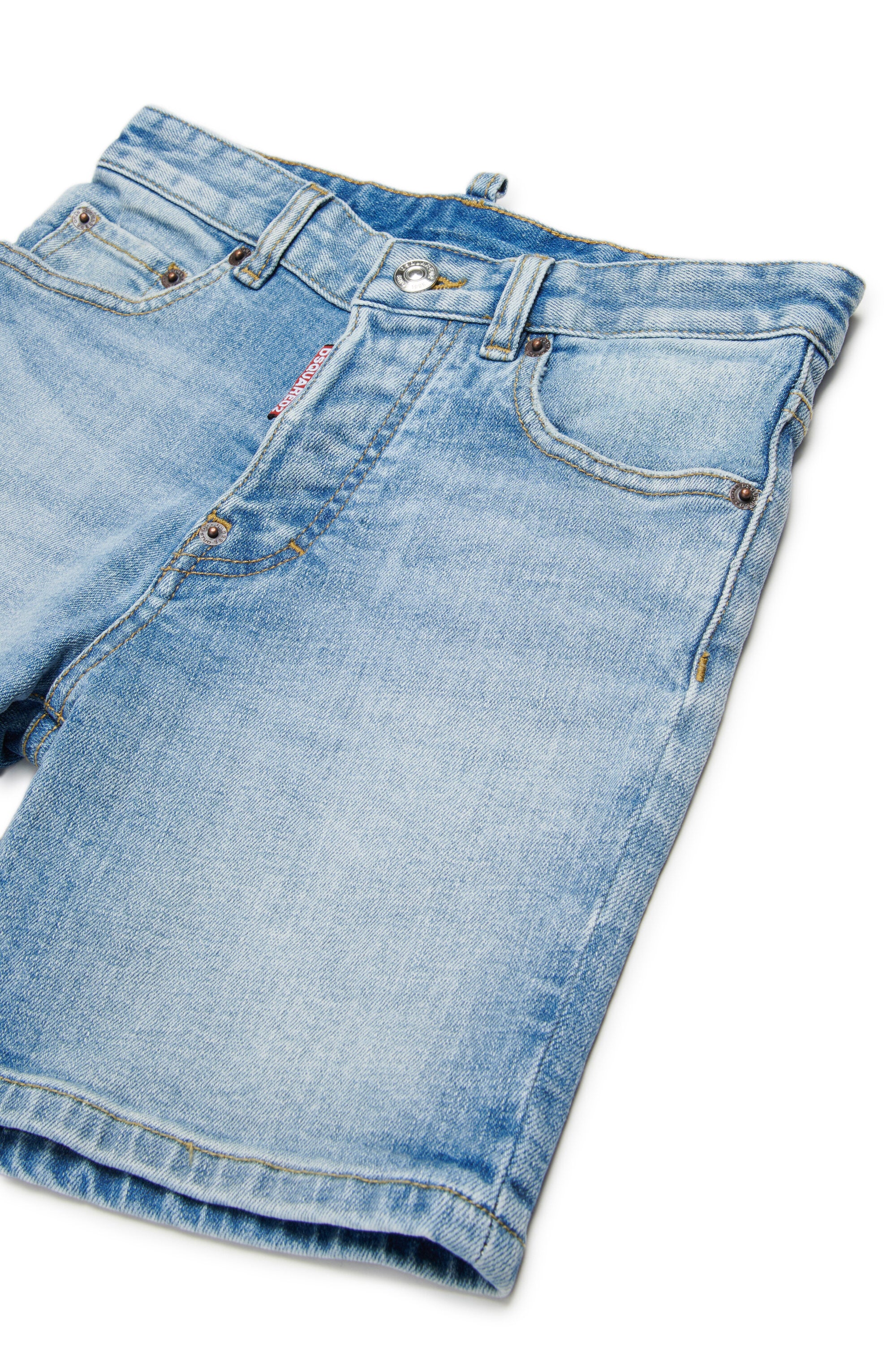 Light-wash denim five-pocket shorts