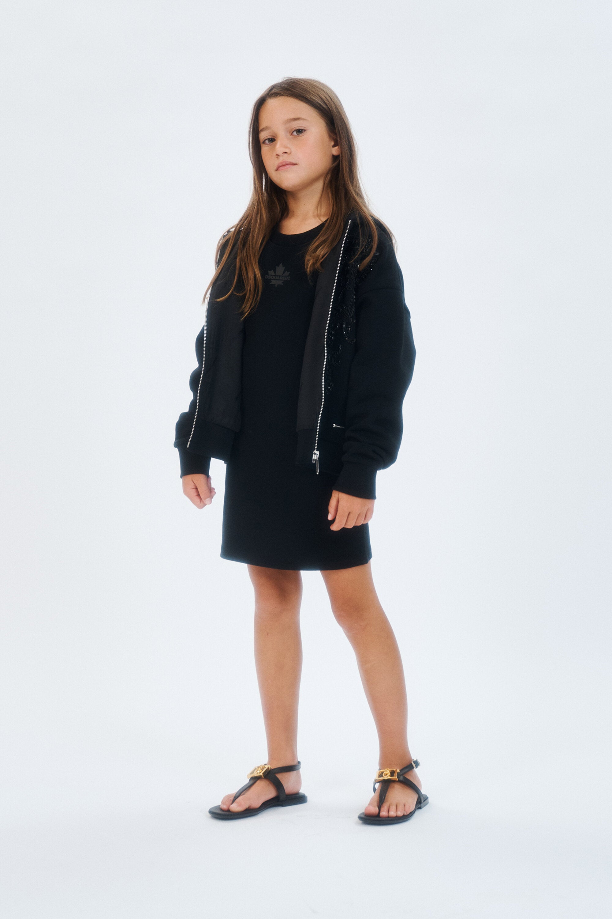 ロゴ入りドレス