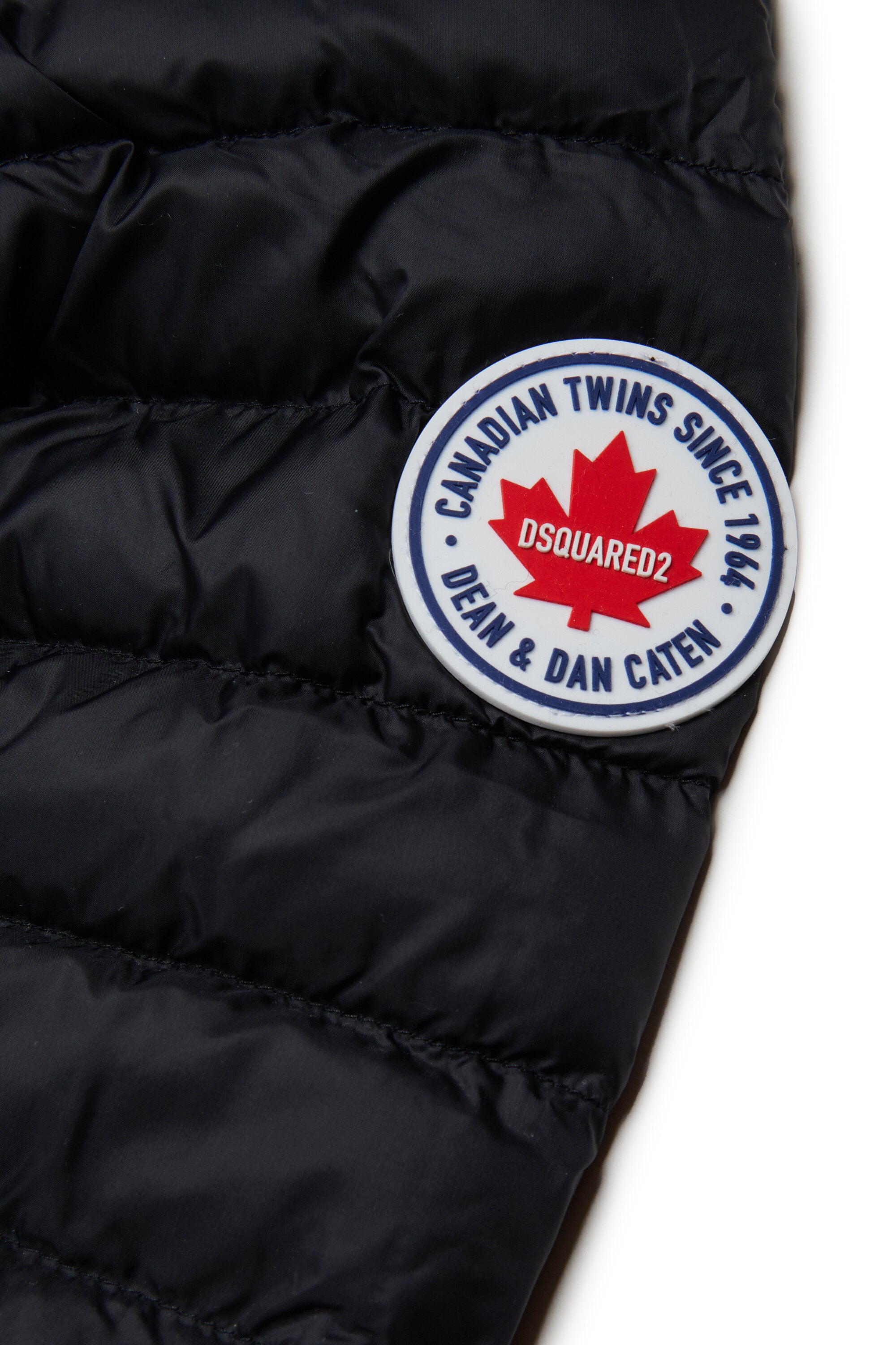 Padded jacket with printed logo