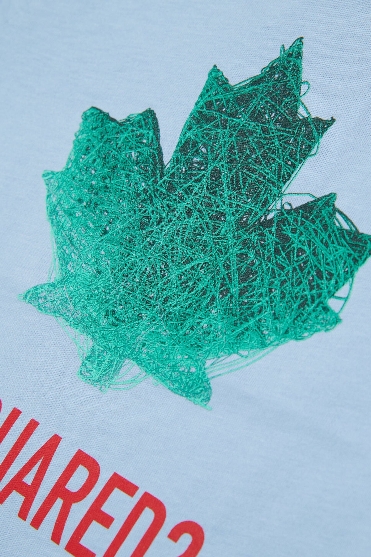 ロゴ入りTシャツ