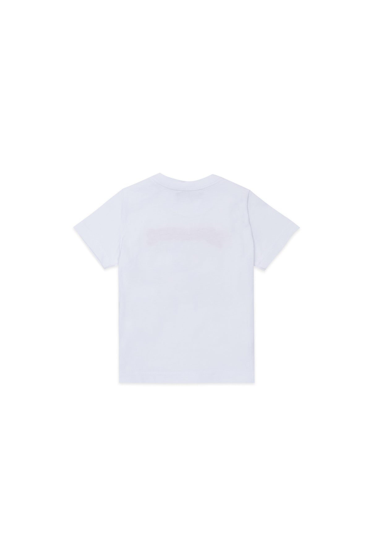 ロゴとフロントプリントのTシャツ