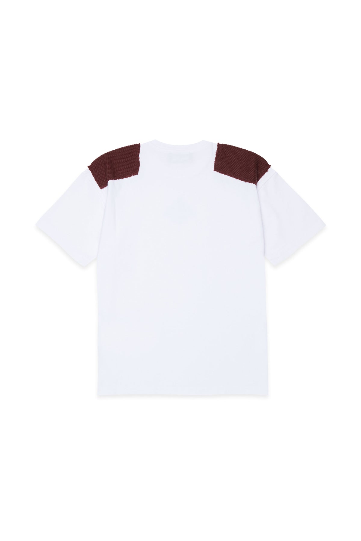 ロゴ付き、コントラストショルダーのTシャツ