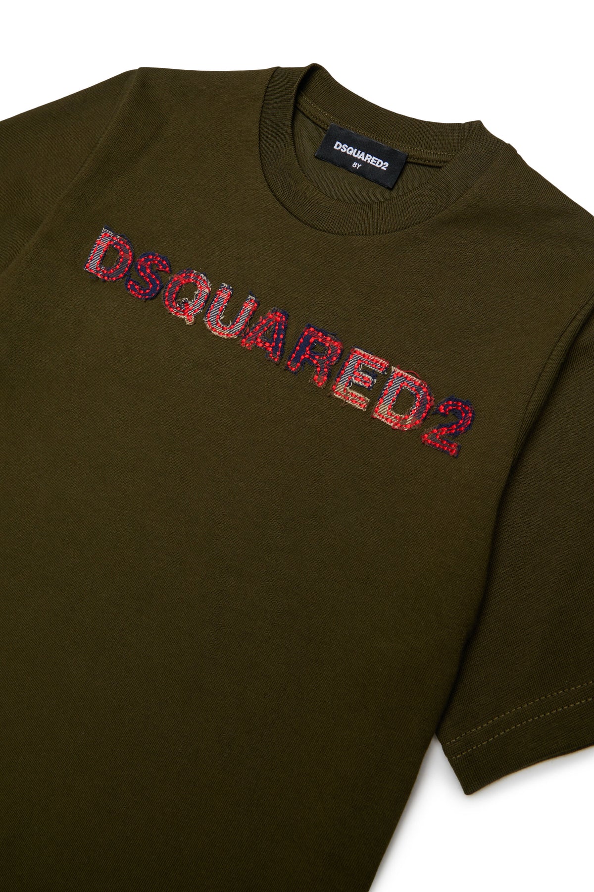 ロゴ付きTシャツ