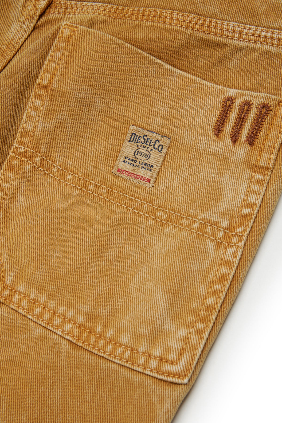 Regular fit jeans with washed effect - D-Berr