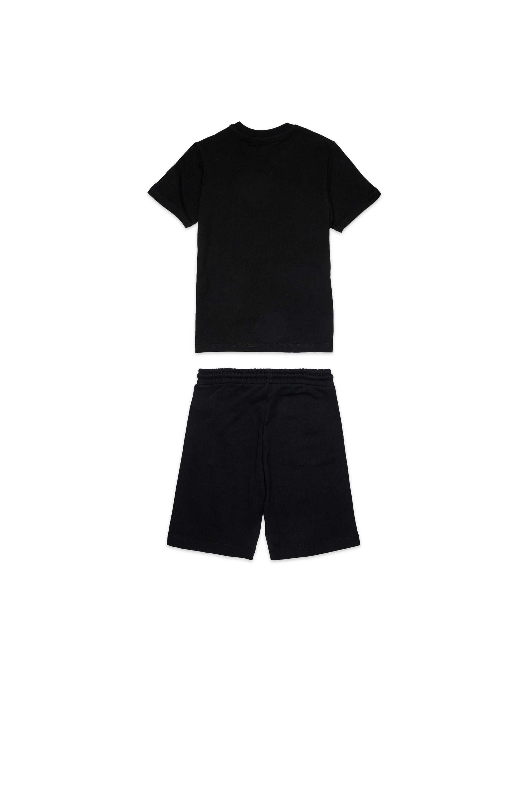 ロゴ入りトラックスーツ