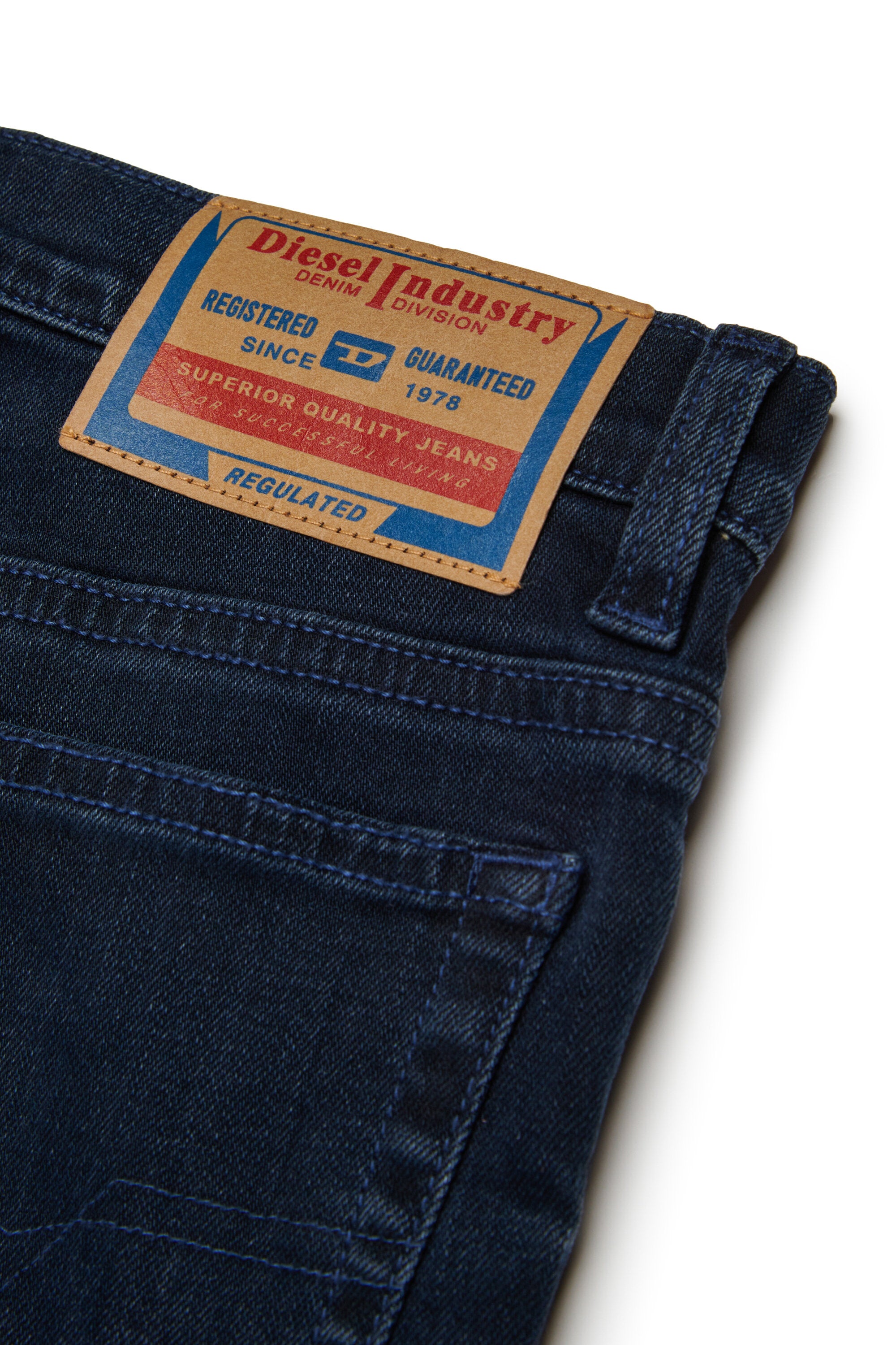 濃淡ブルーブラックリラックスジーンズ - D-Maki