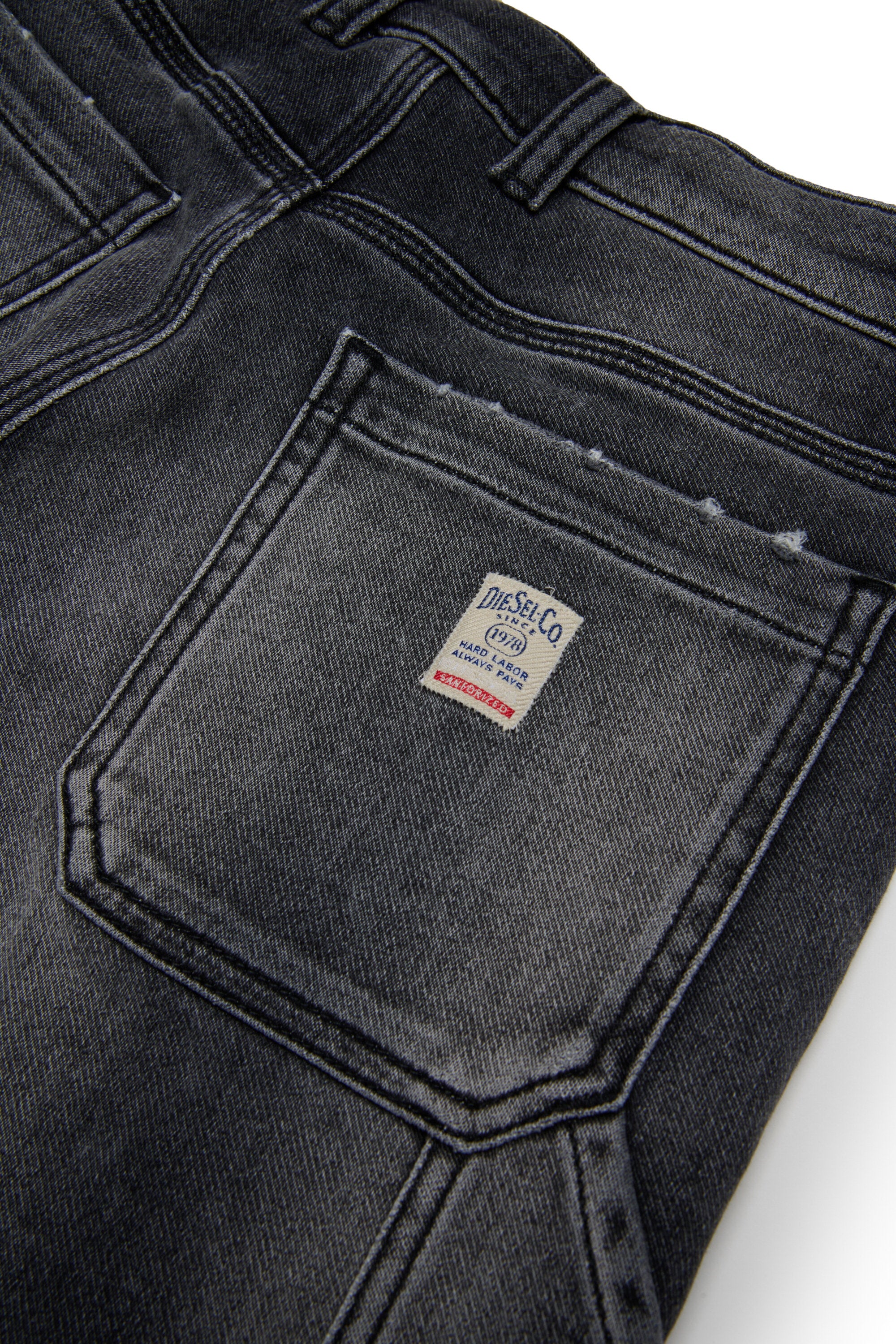 D-Argjx WorkのブラックシェードリラックスJoggJeans®