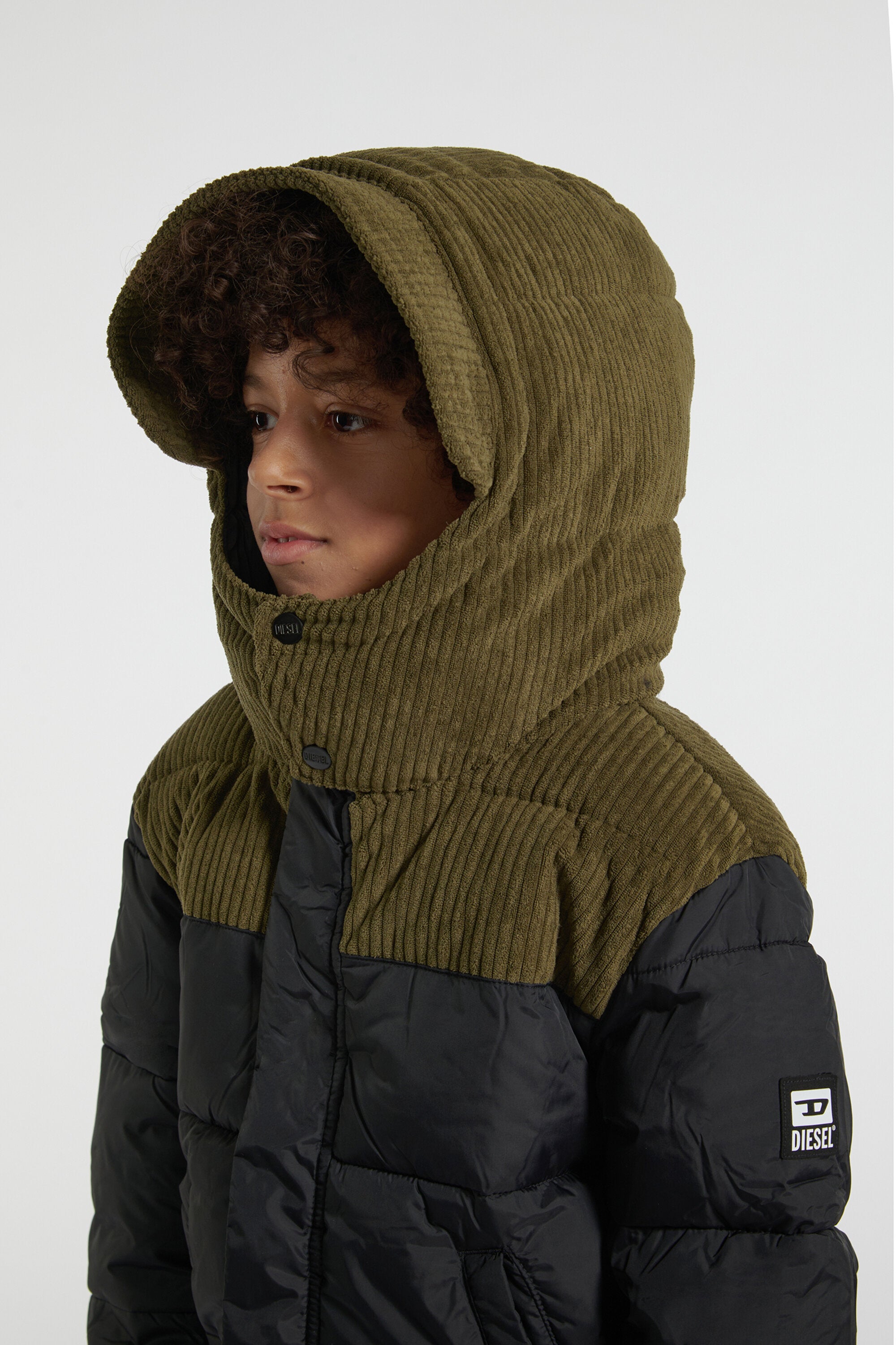 Padded jacket with logo