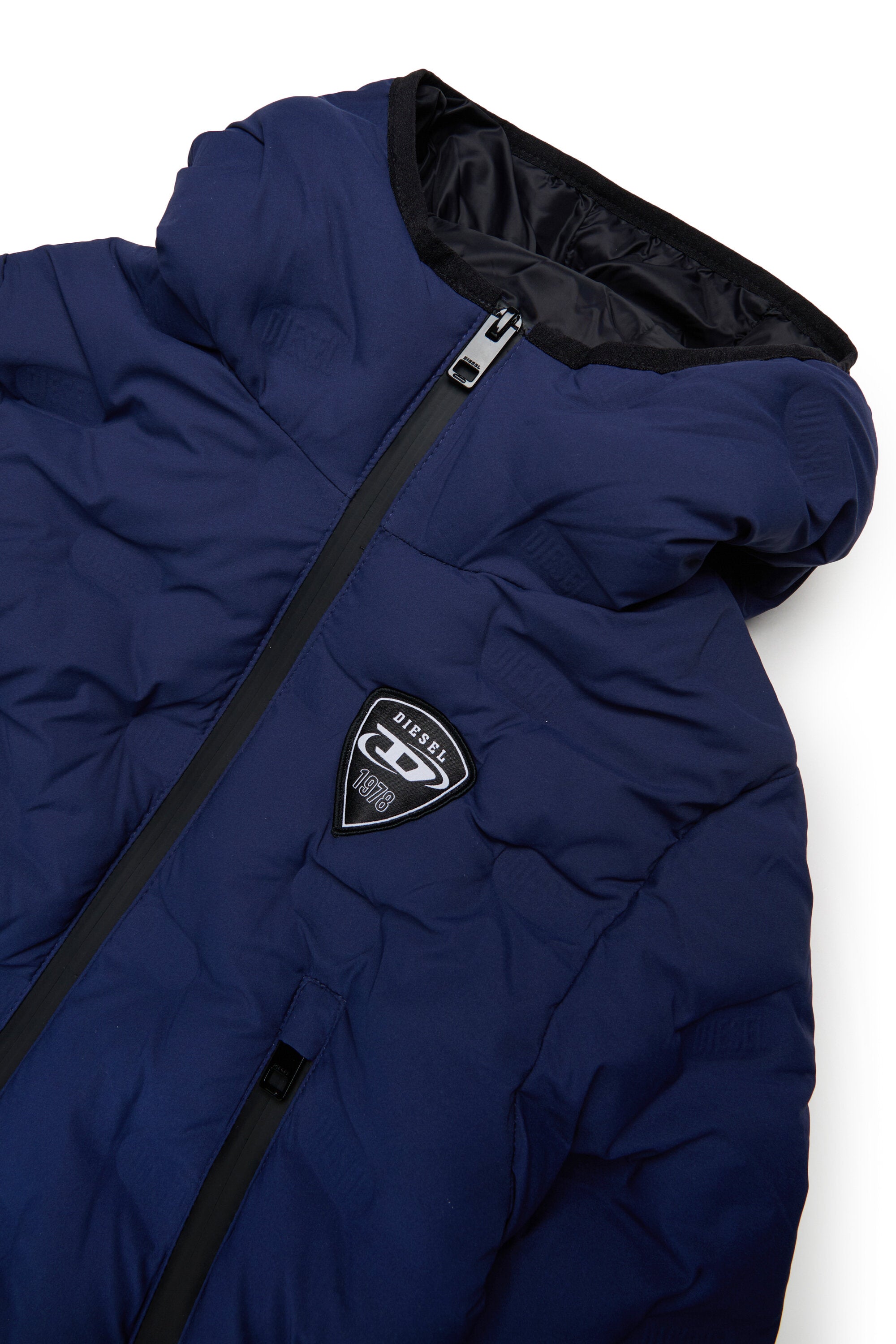 Padded jacket with logo