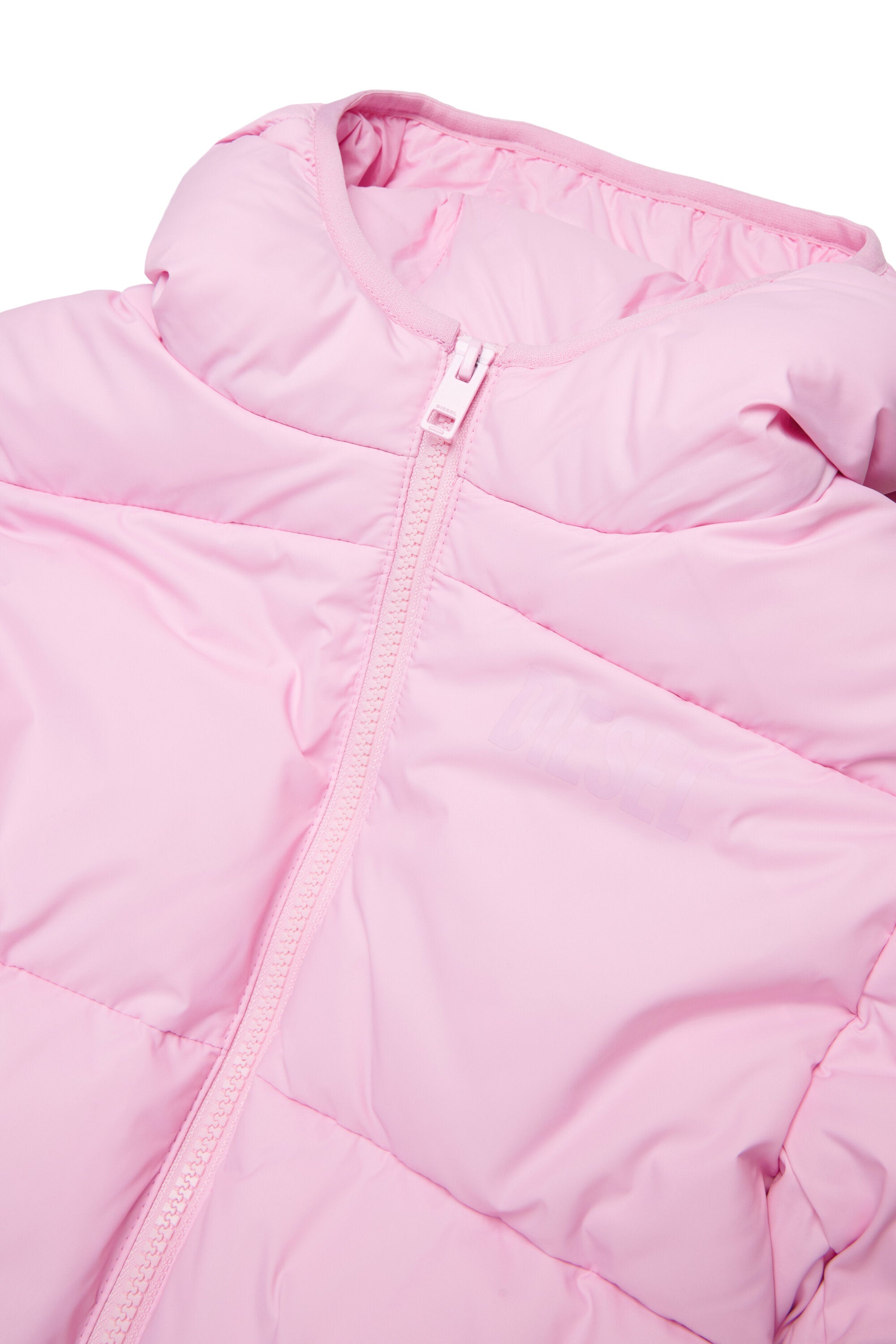 ロゴ入り中綿ジャケット