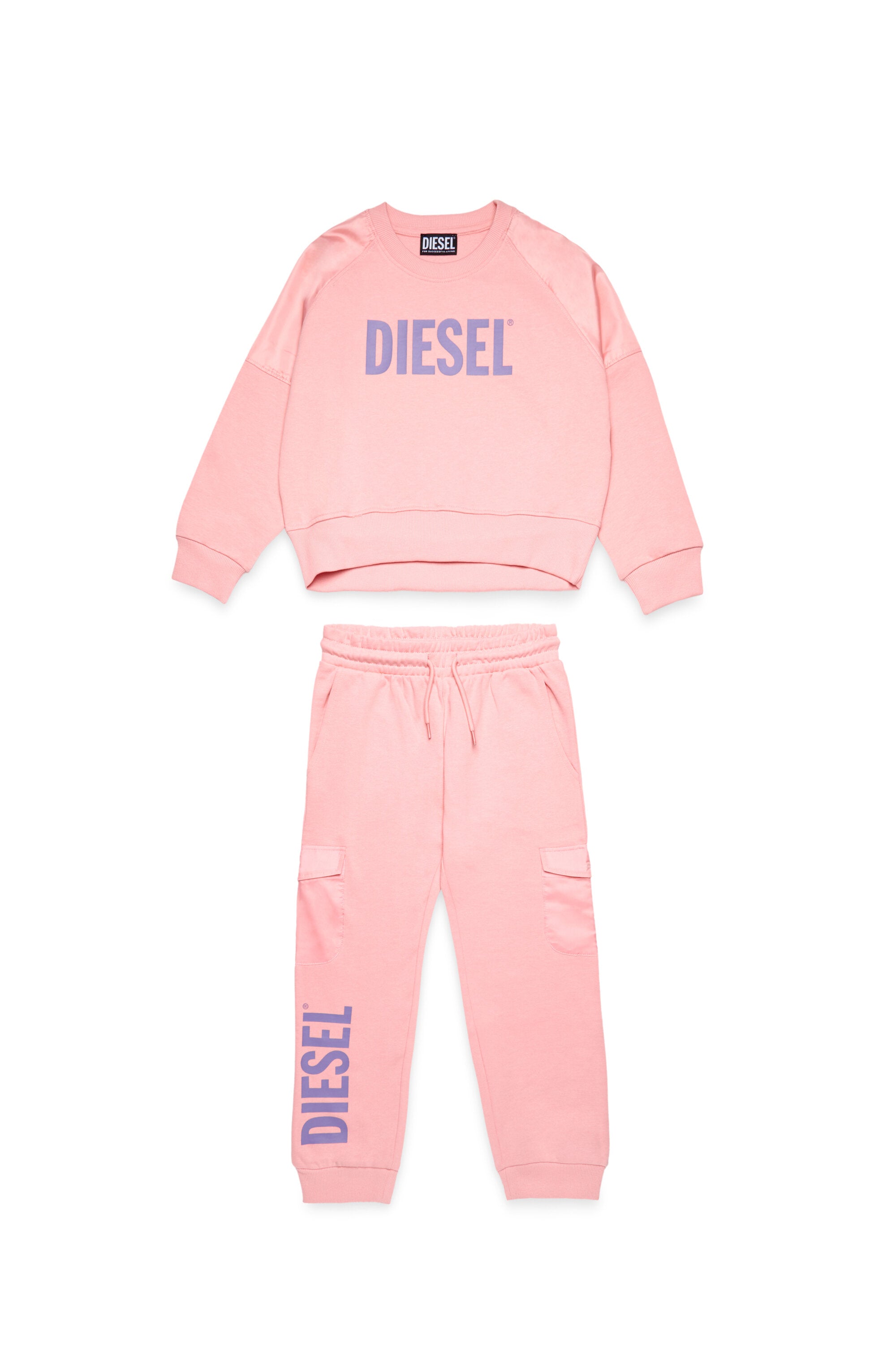 Dieselロゴ入りトラックスーツ
