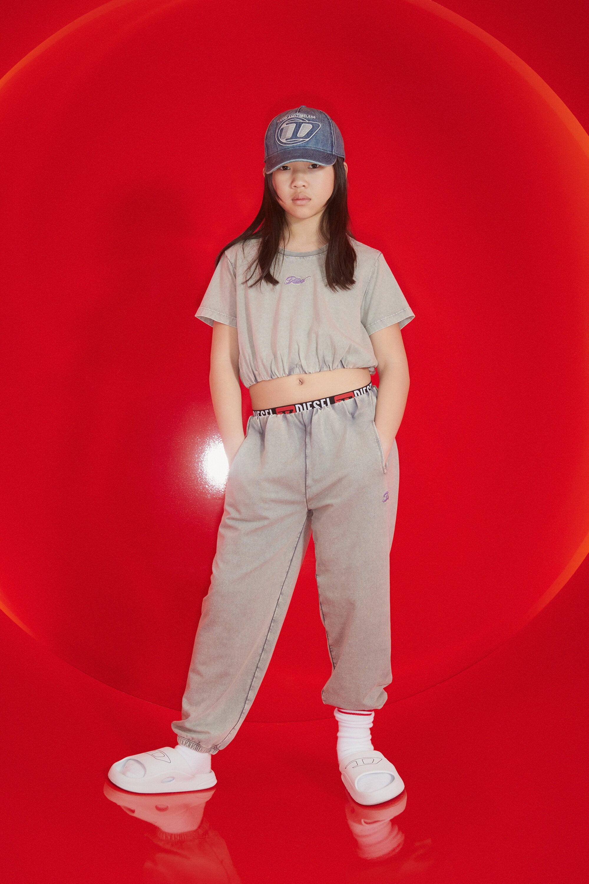 Cropped T-shirt with embroidered logo