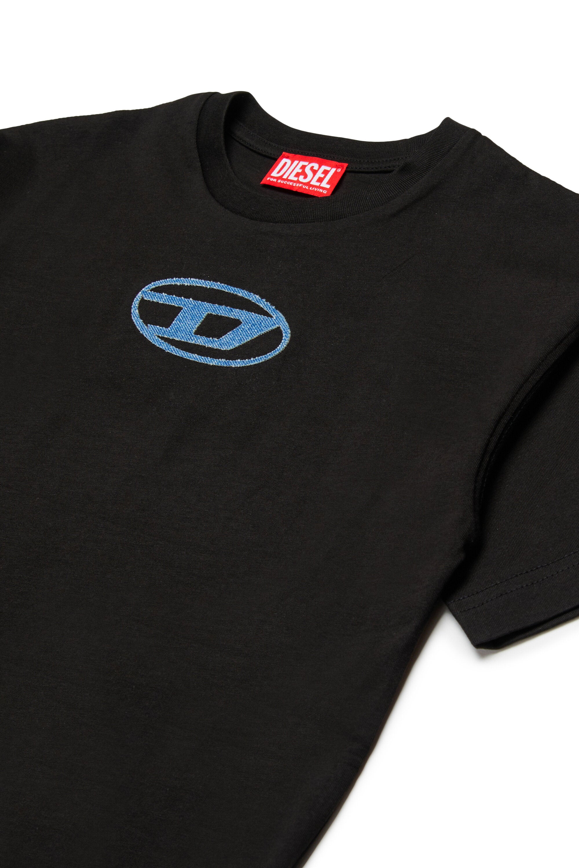 ロゴ入りTシャツ