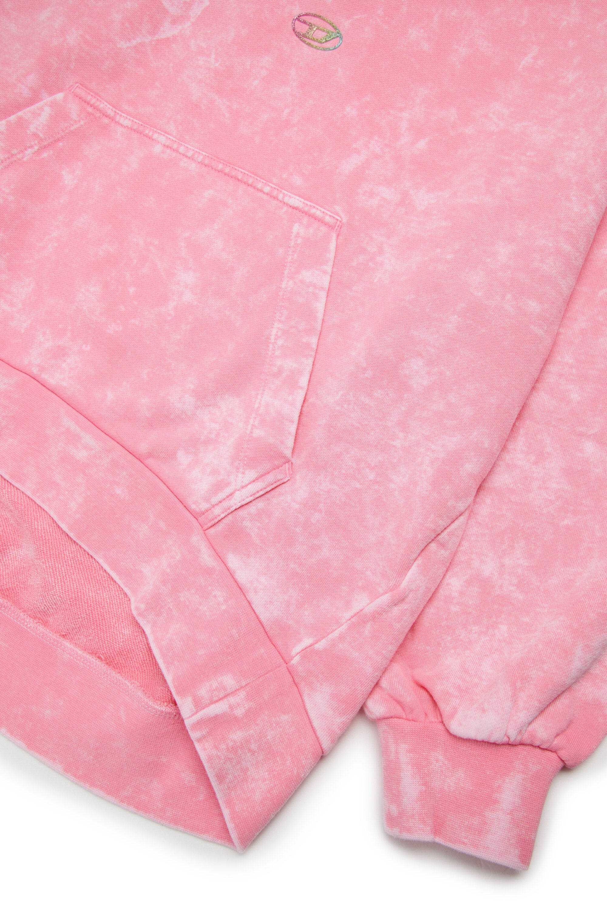 ロゴ入りフーディー