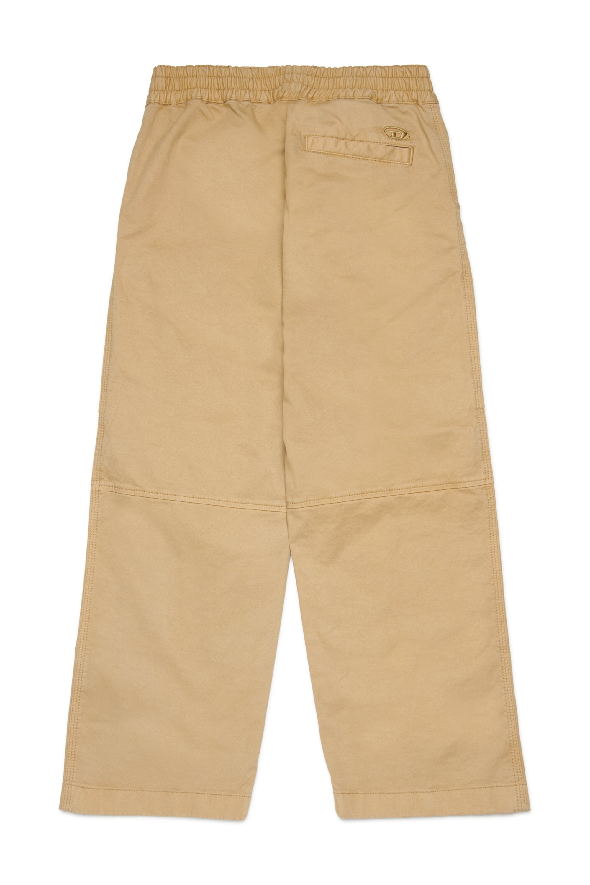 カーゴパンツ　アプリケポケット付き