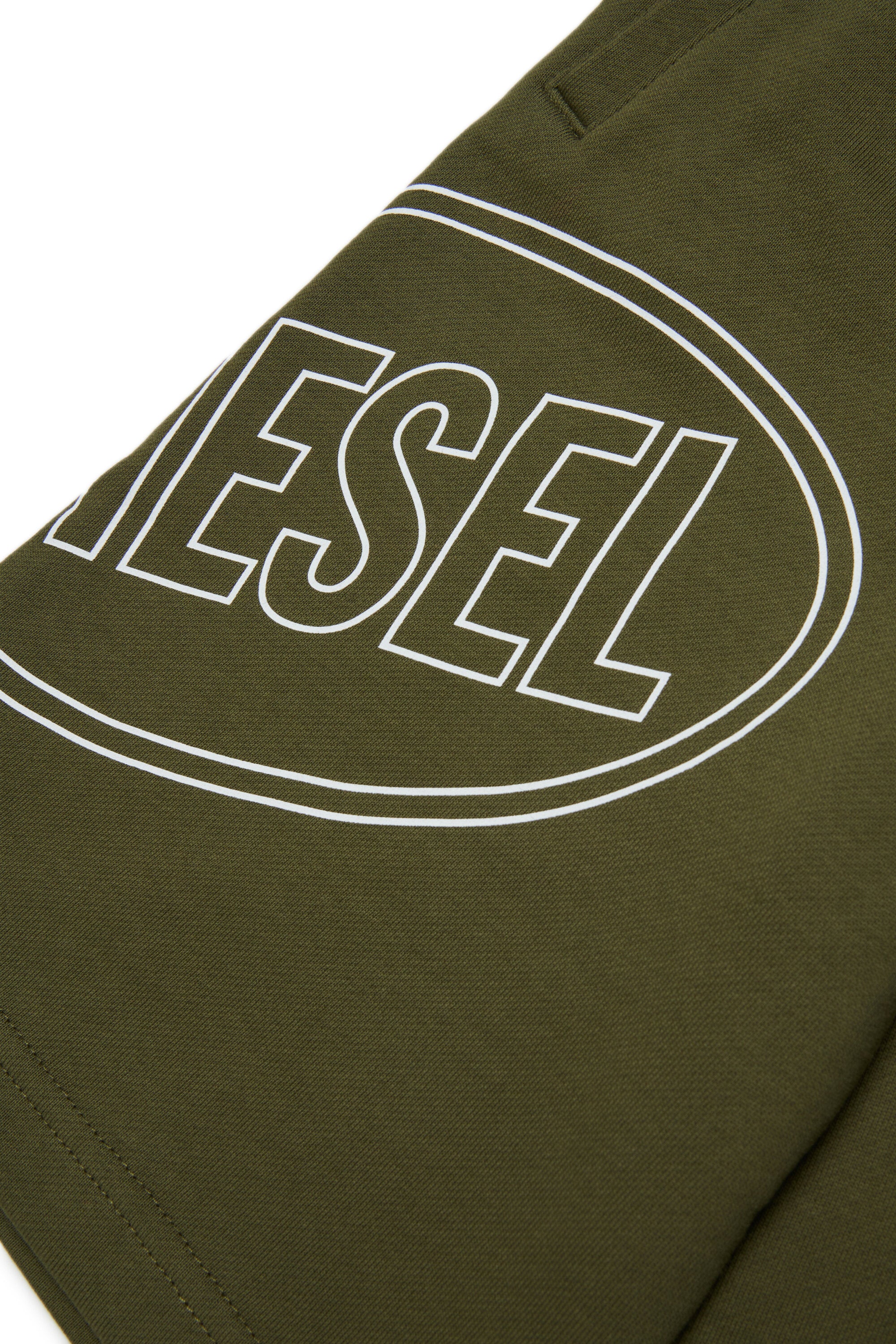 ロゴ付きスウェットショーツ