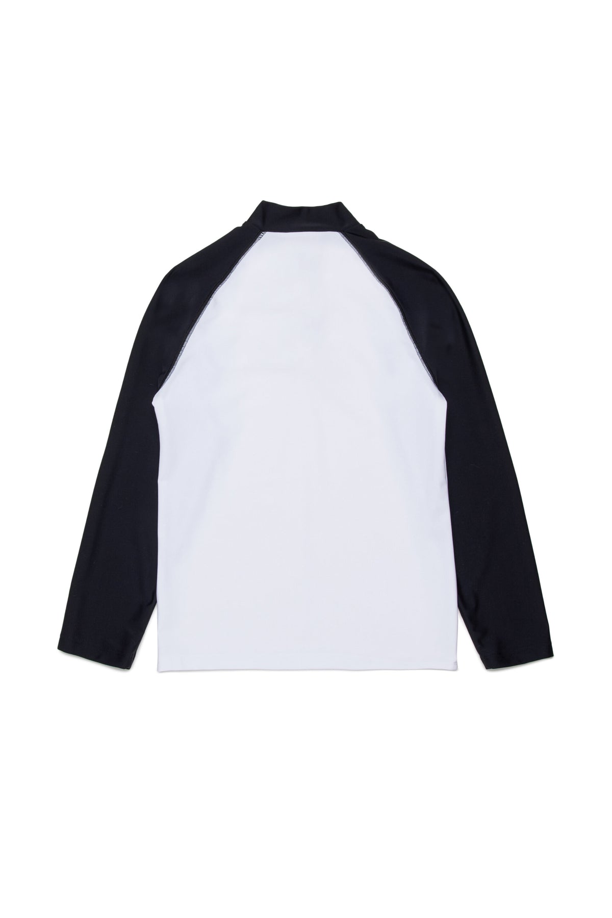 ロゴ入り長袖Tシャツ
