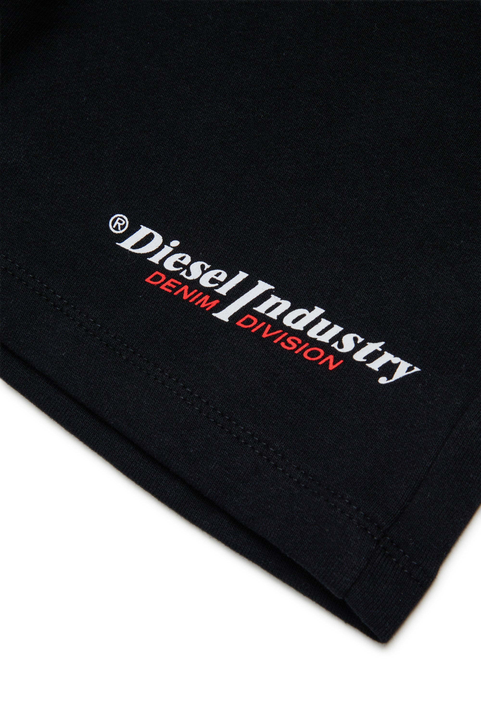 Fleece shorts with logo