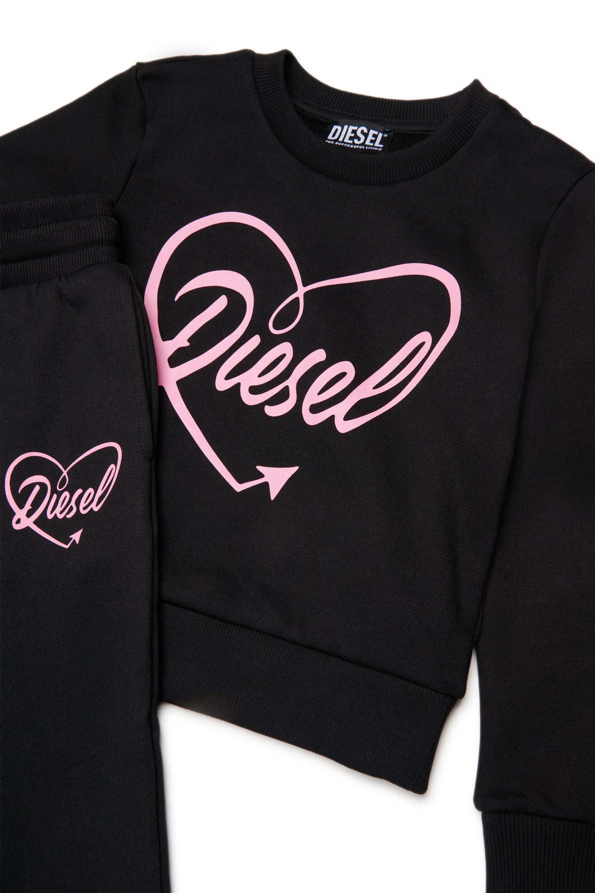 Tracksuit with logo
