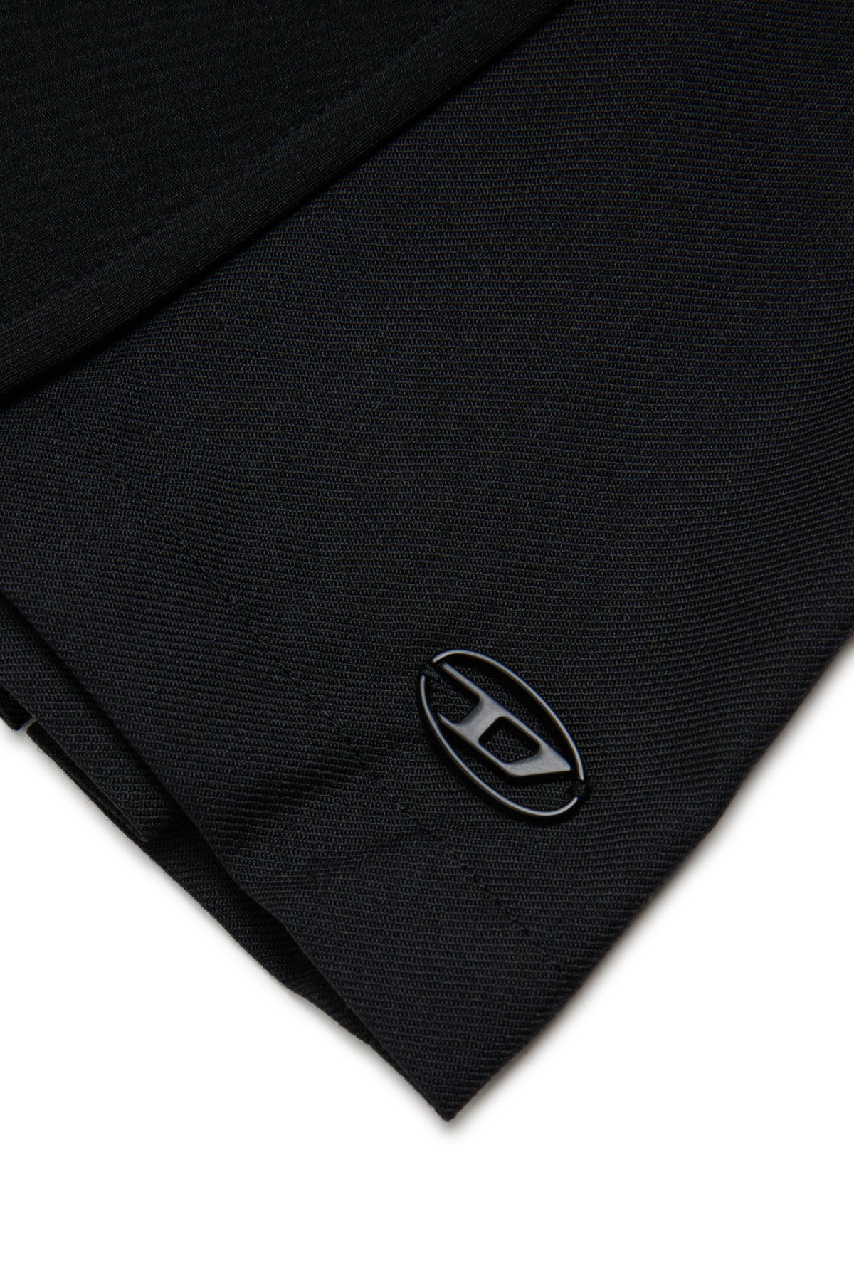 Pleated skirt with logo