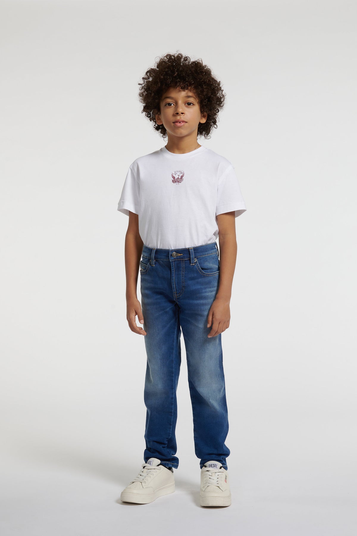 スリムフィット、ミディアムブルーウォッシュのJoggJeans® - D-Veel