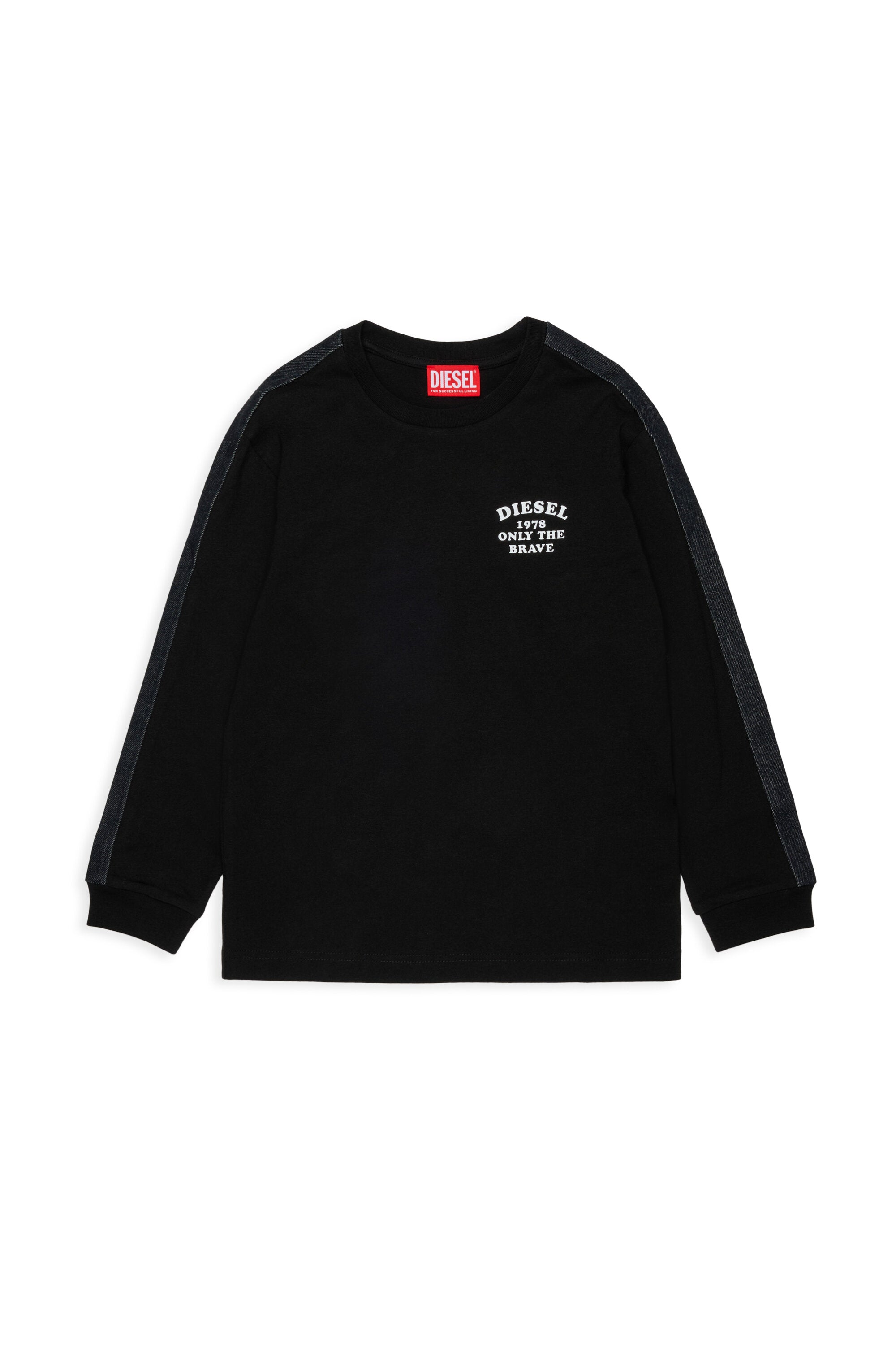 長袖ロゴTシャツ