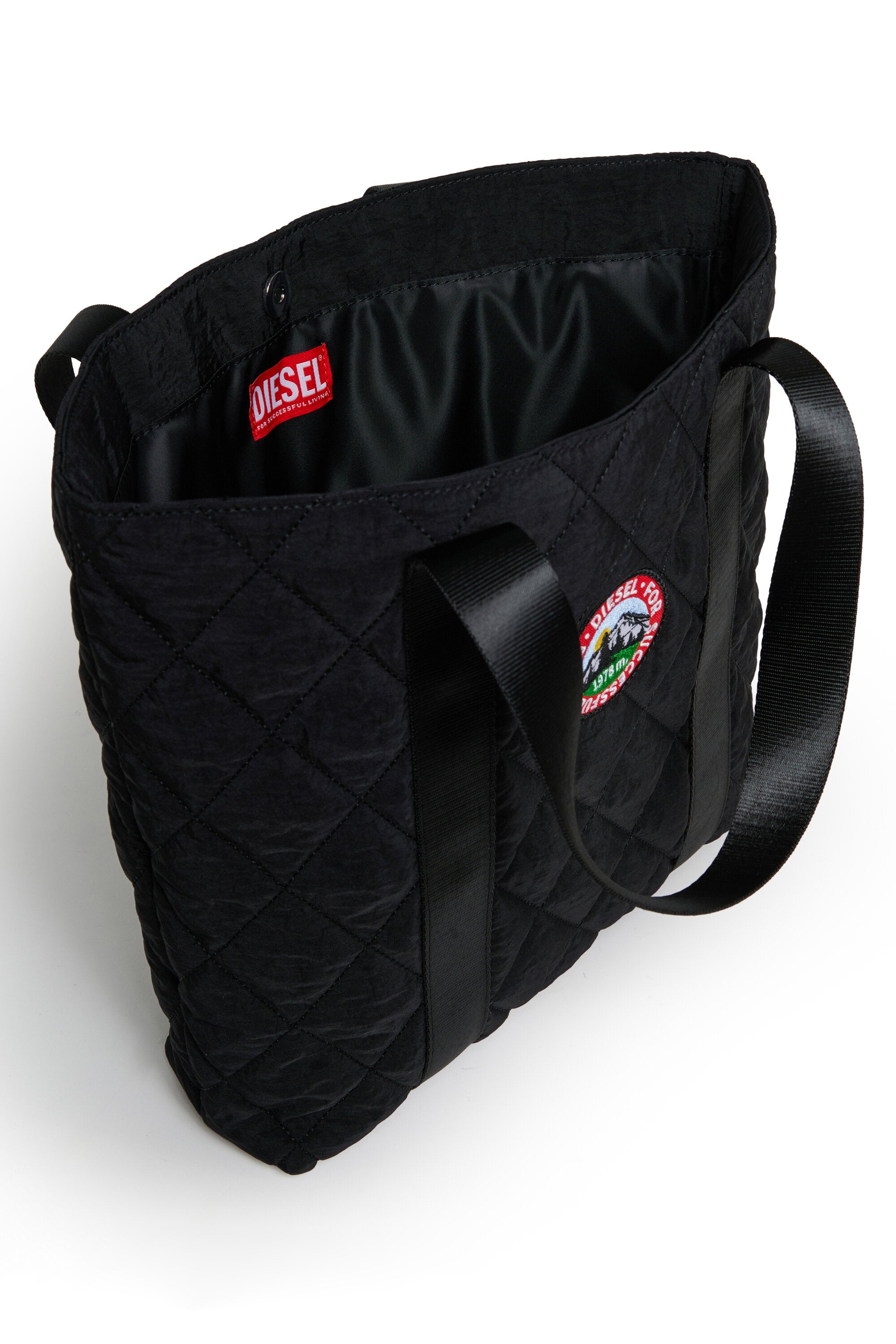 Quilted bag with logo