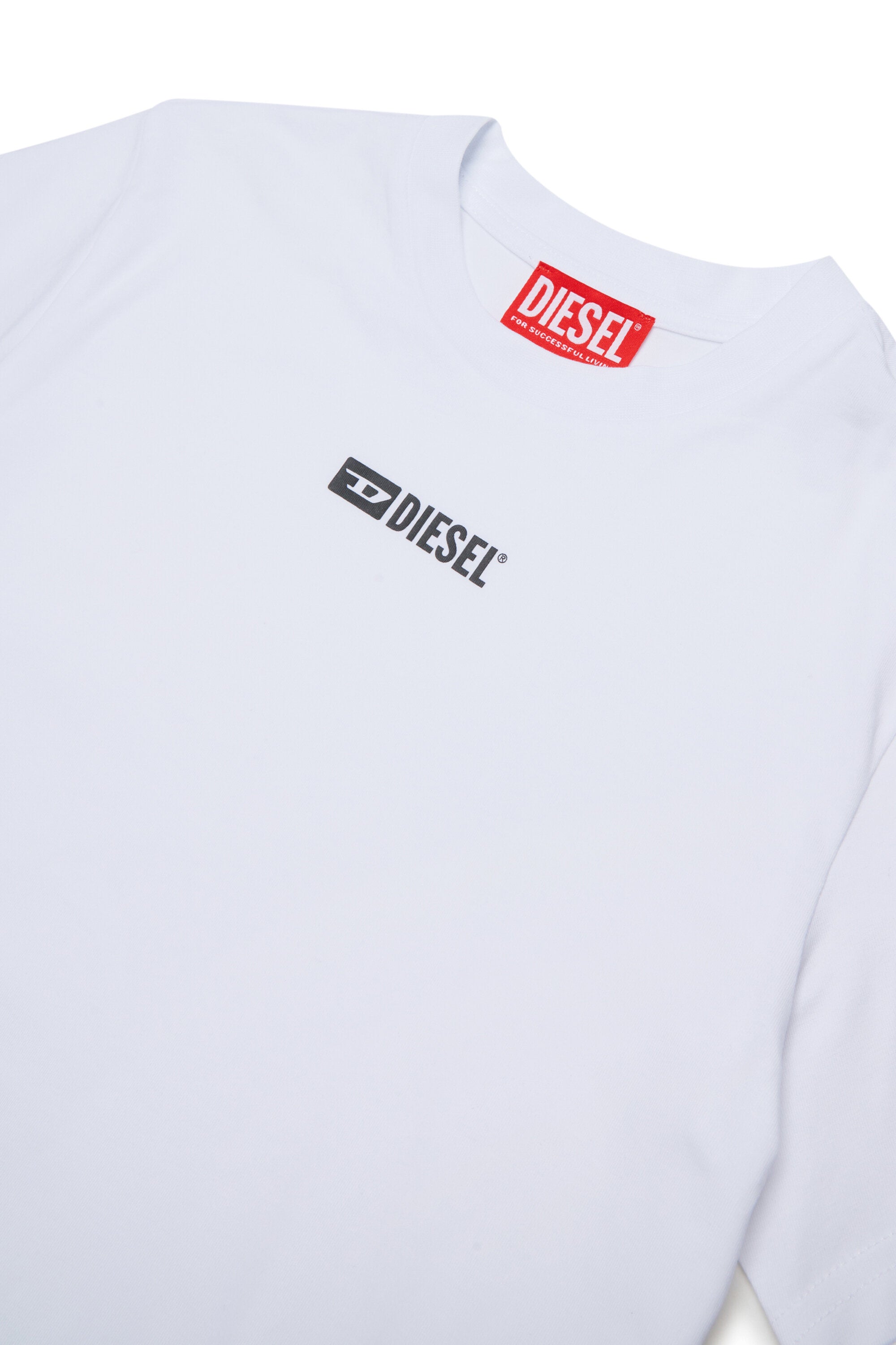 T-shirt with logo