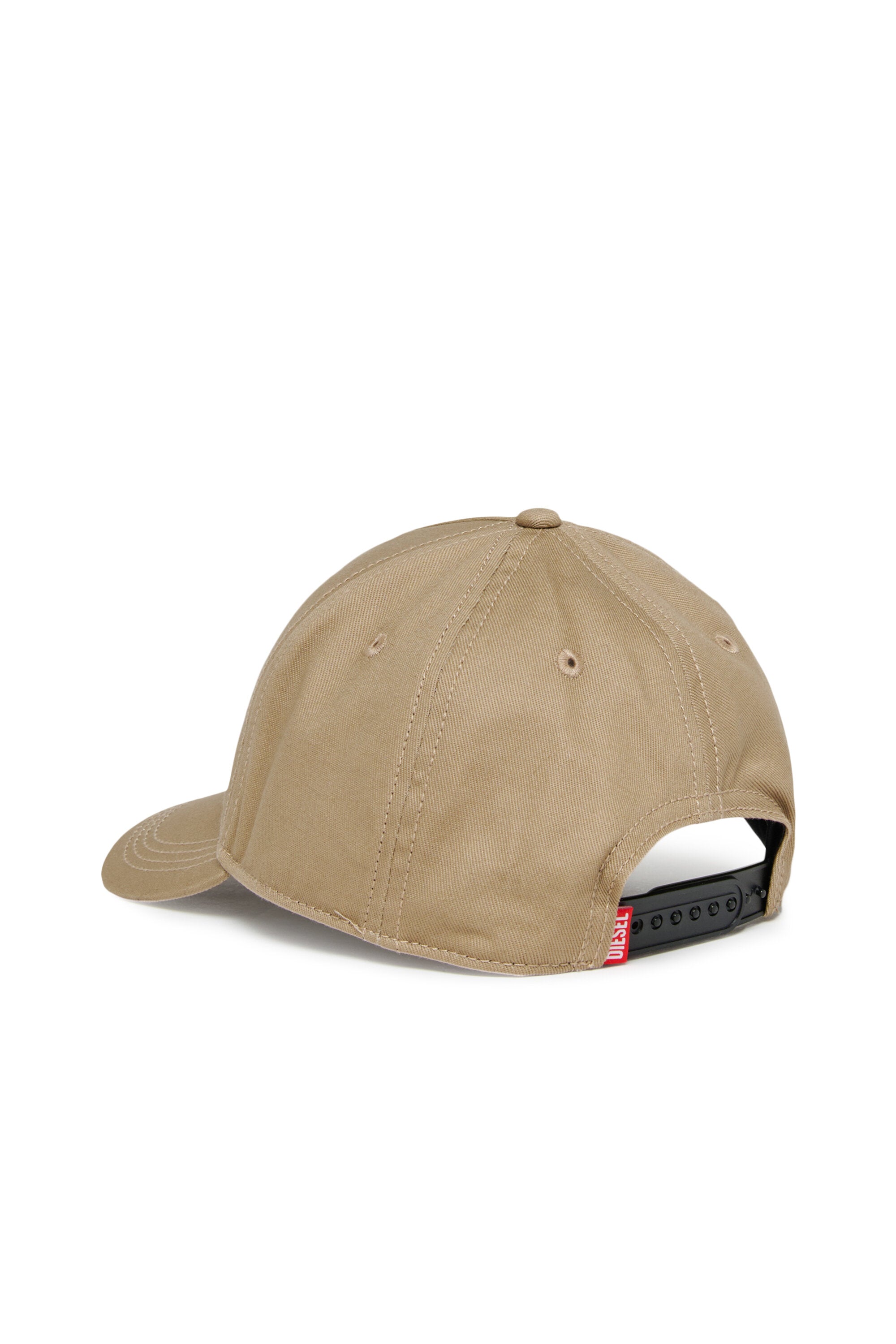Baseball cap with logo