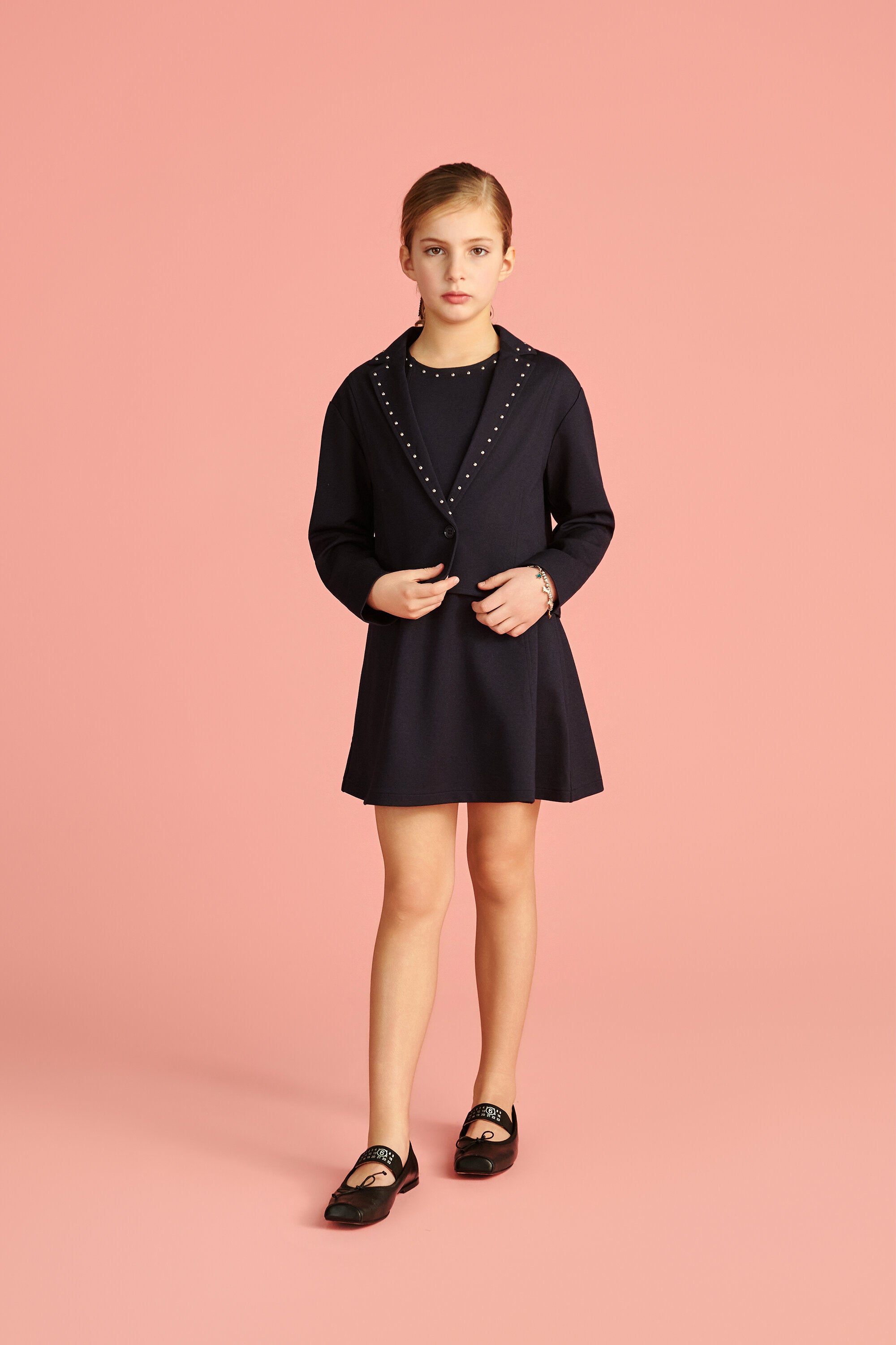 スタッズ付きロゴ入りブレザー