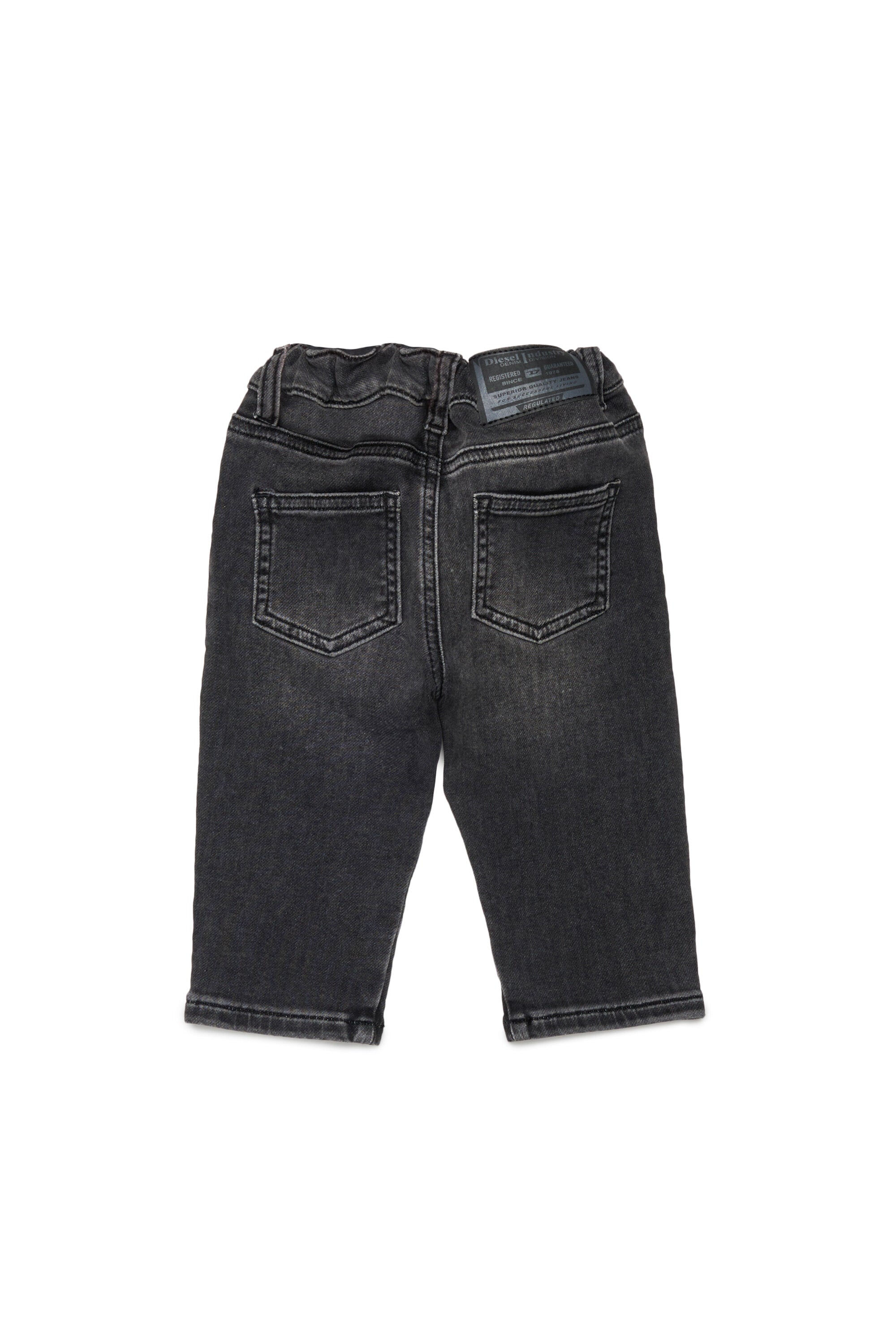 Regular fit jeans in black wash