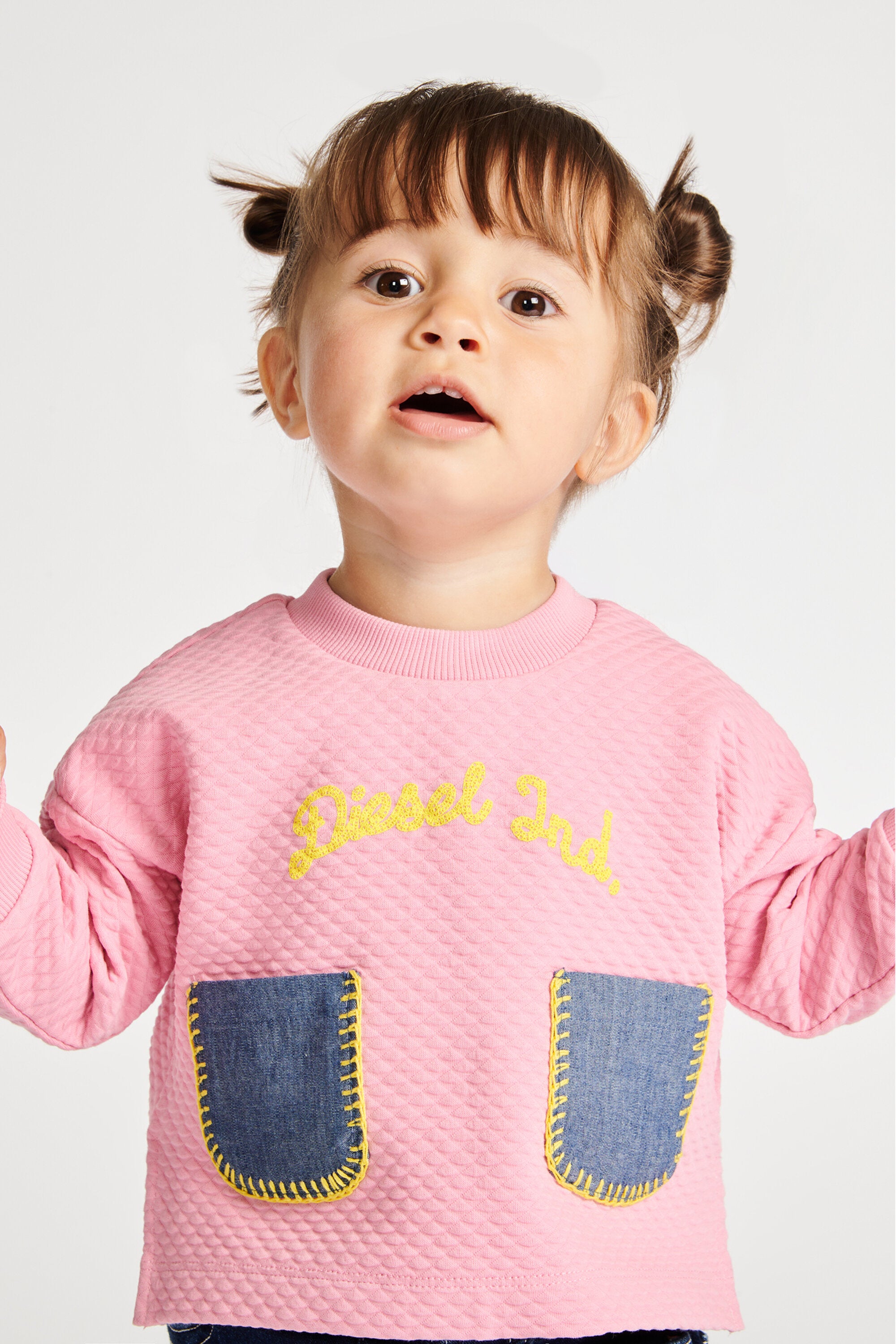 Crewneck sweatshirt with logo