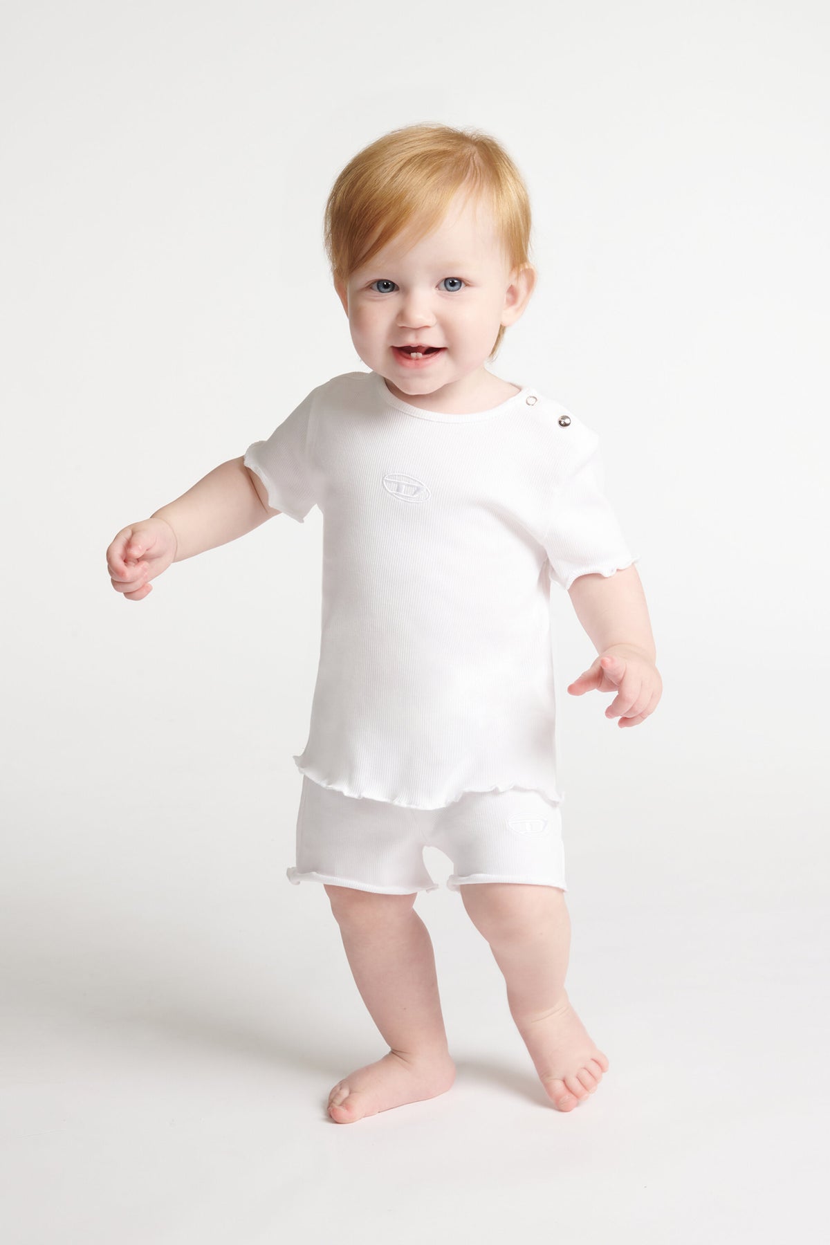 T-shirt with logo