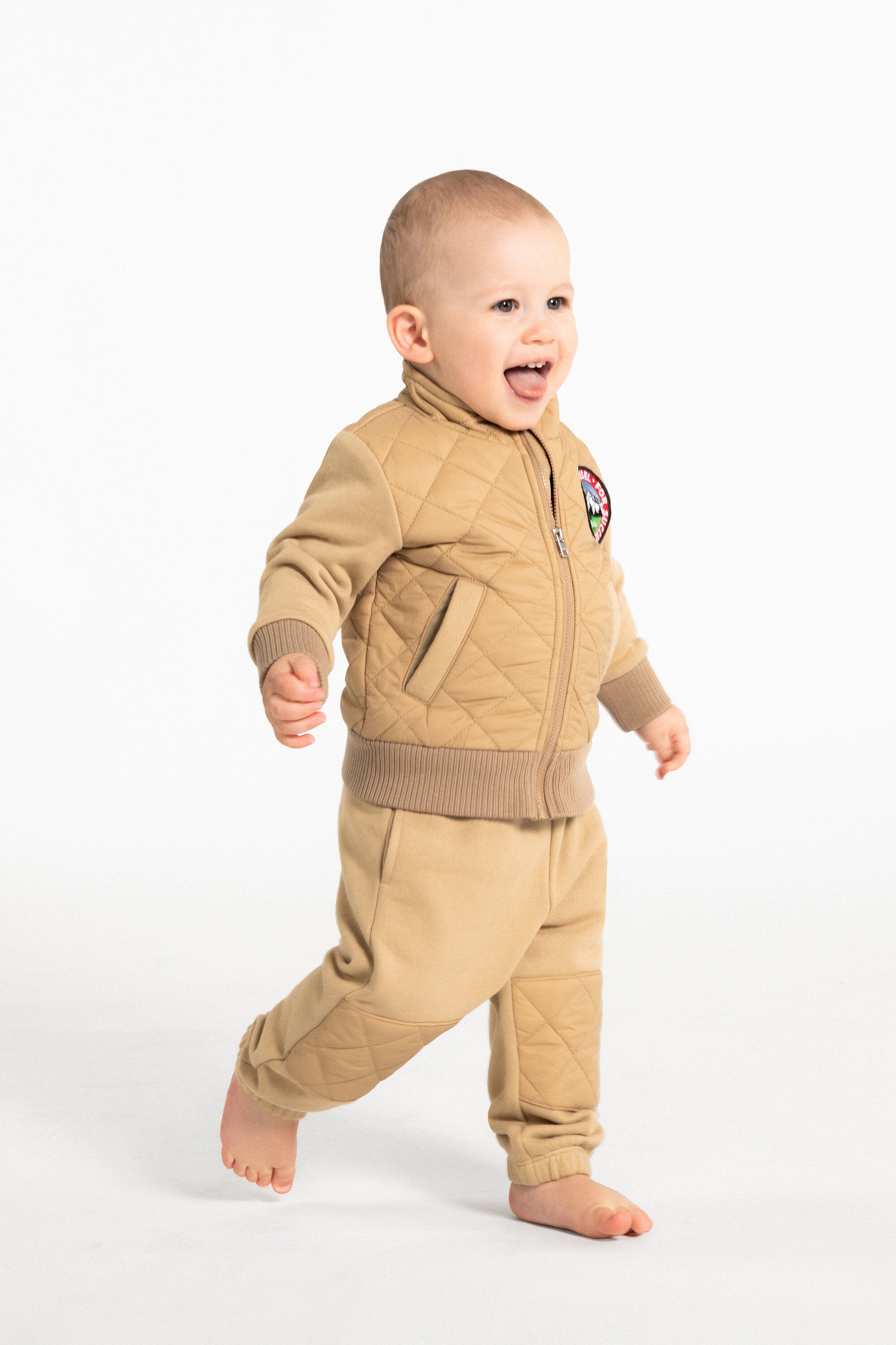 Padded jacket with logo