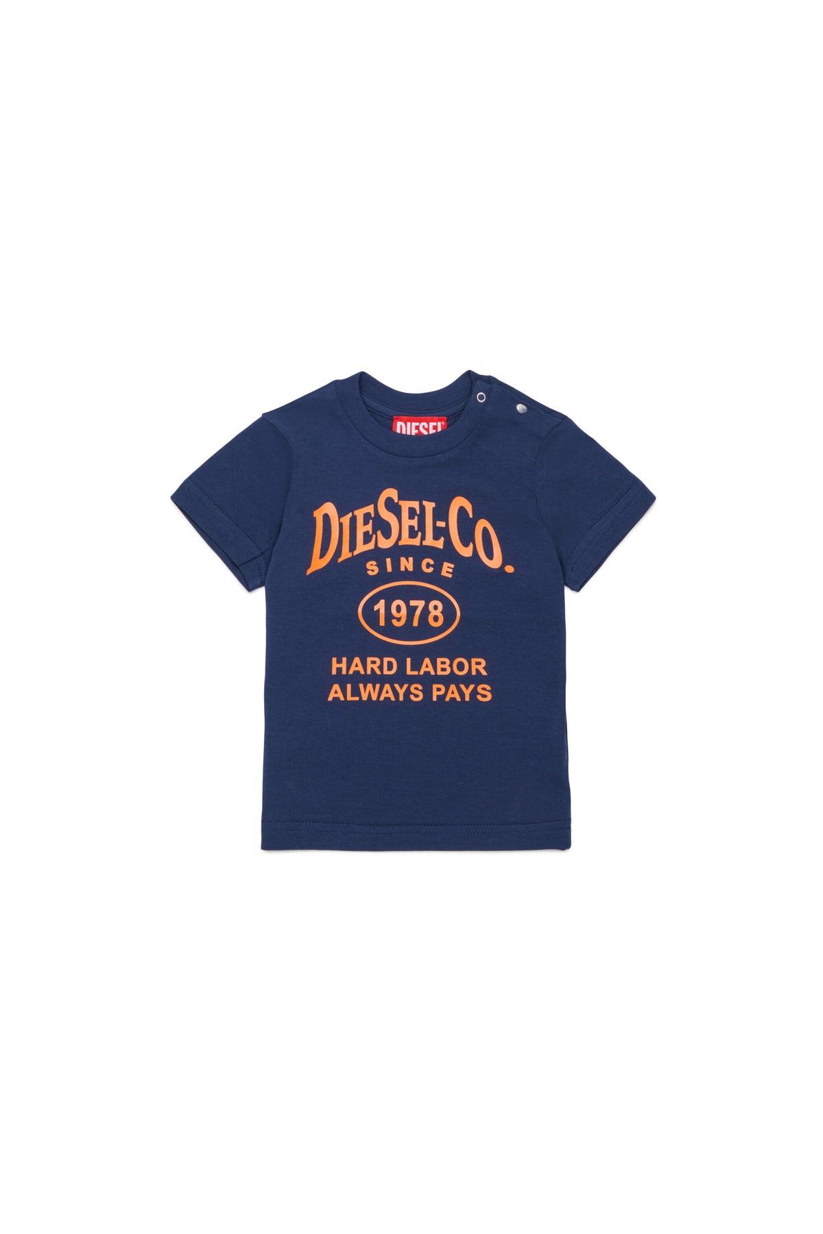 ロゴ入りTシャツ