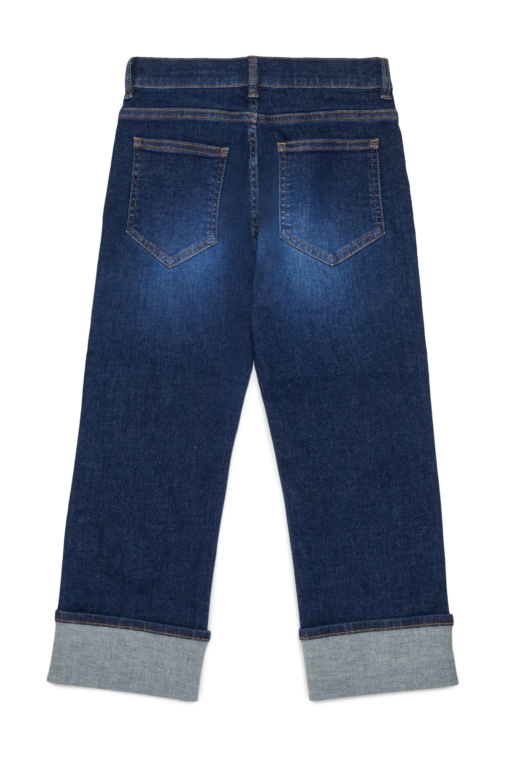 Regular blue jeans