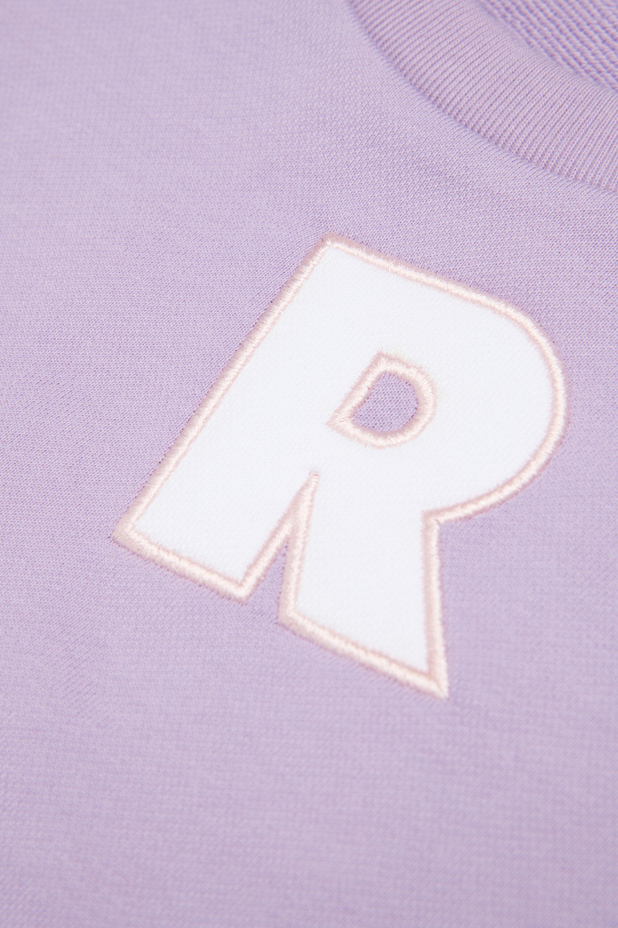 Marniのパッチロゴが刺繍された、クロップド丈のクルーネックスウェットシャツ