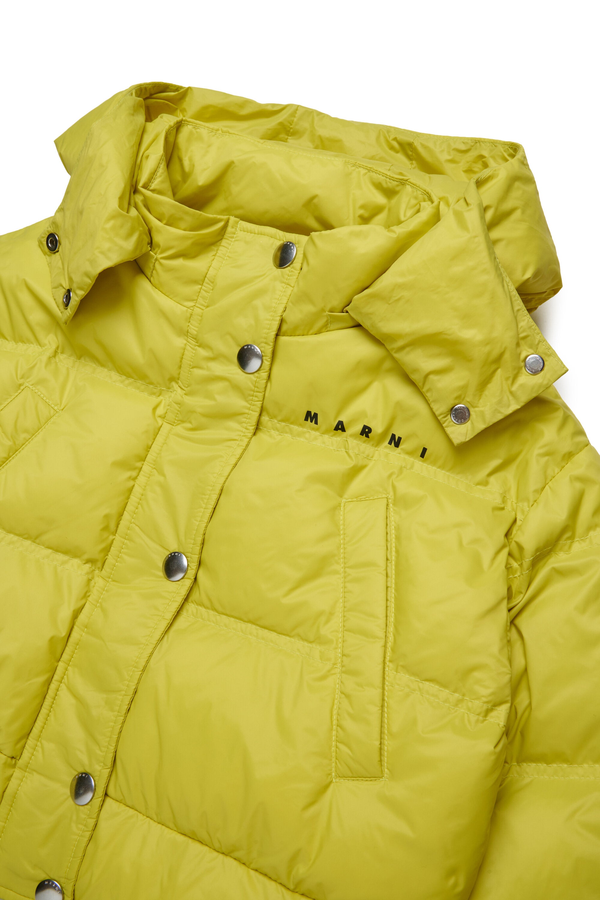 クロップド丈フード付き中わたジャケット