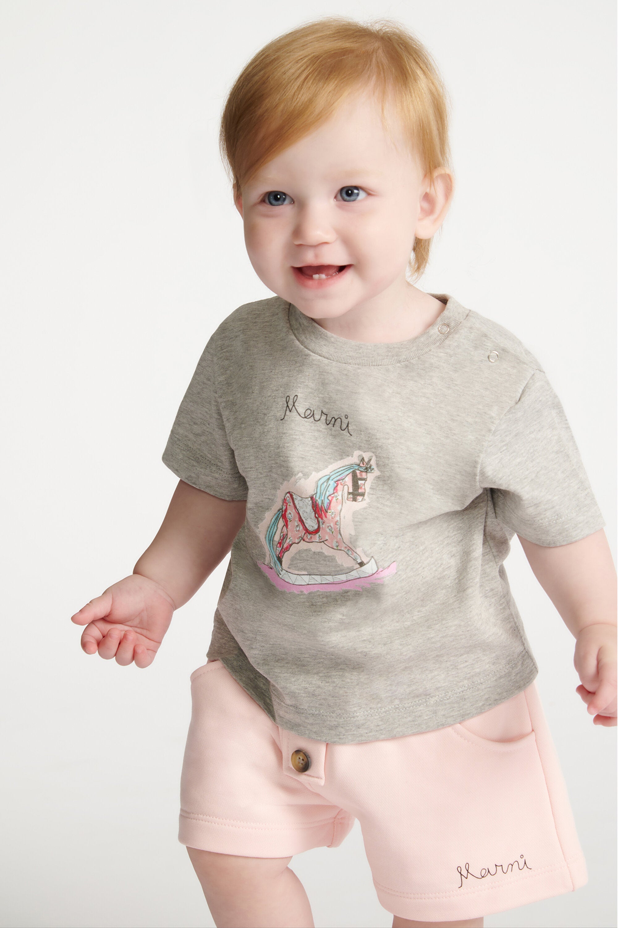 ロゴ入りクルーネックTシャツ