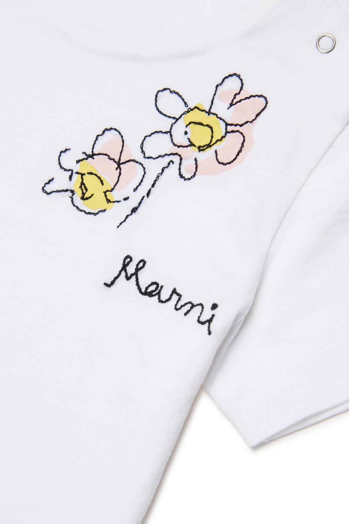 ロゴとフローラル刺繍入りTシャツ
