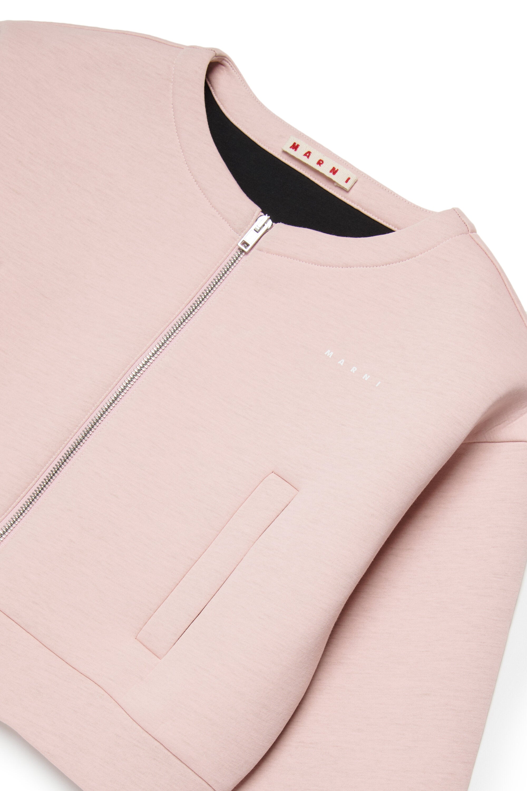 ロゴプリント入りショートジャケット