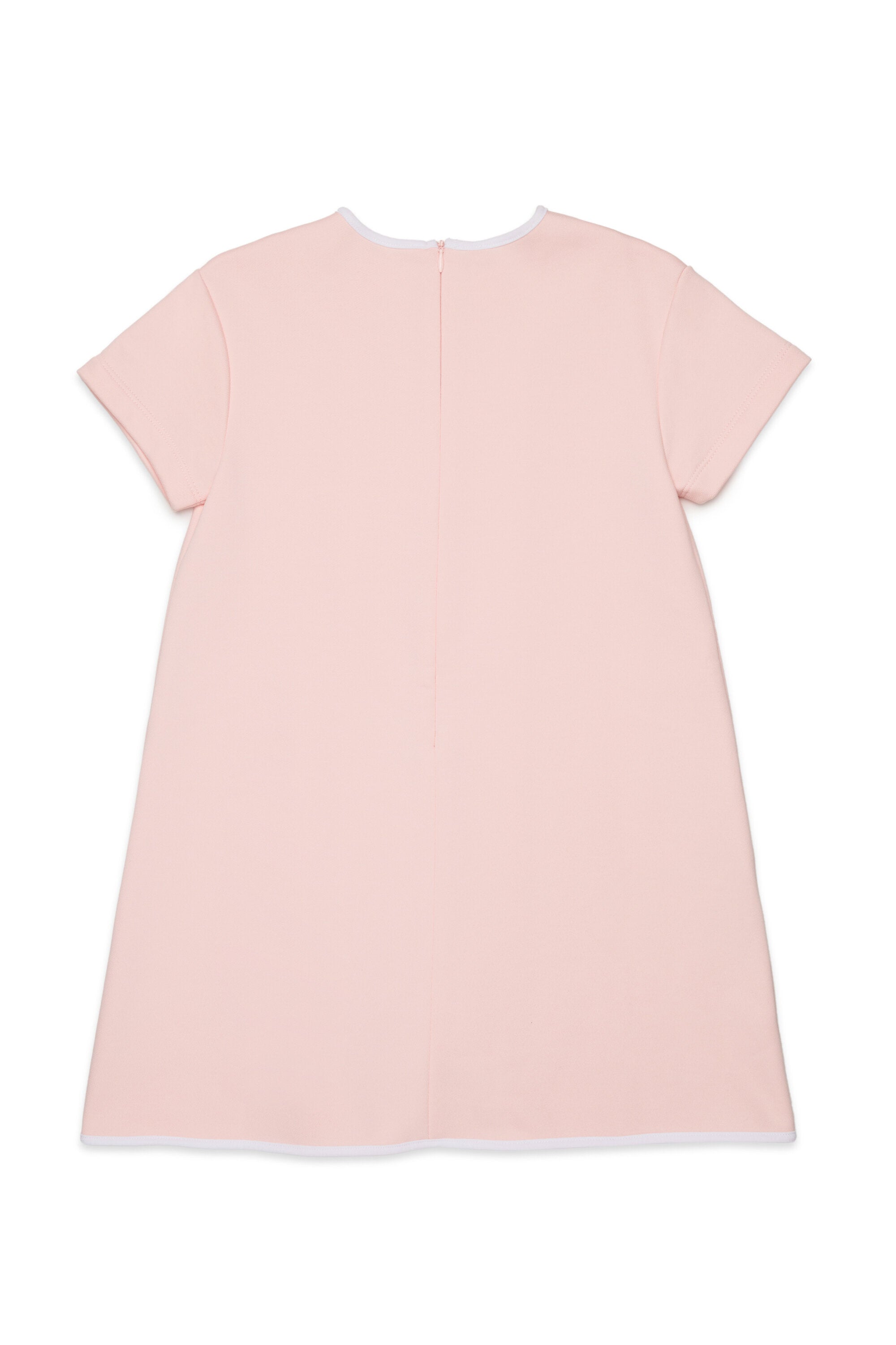 半袖のストレートラインドレス