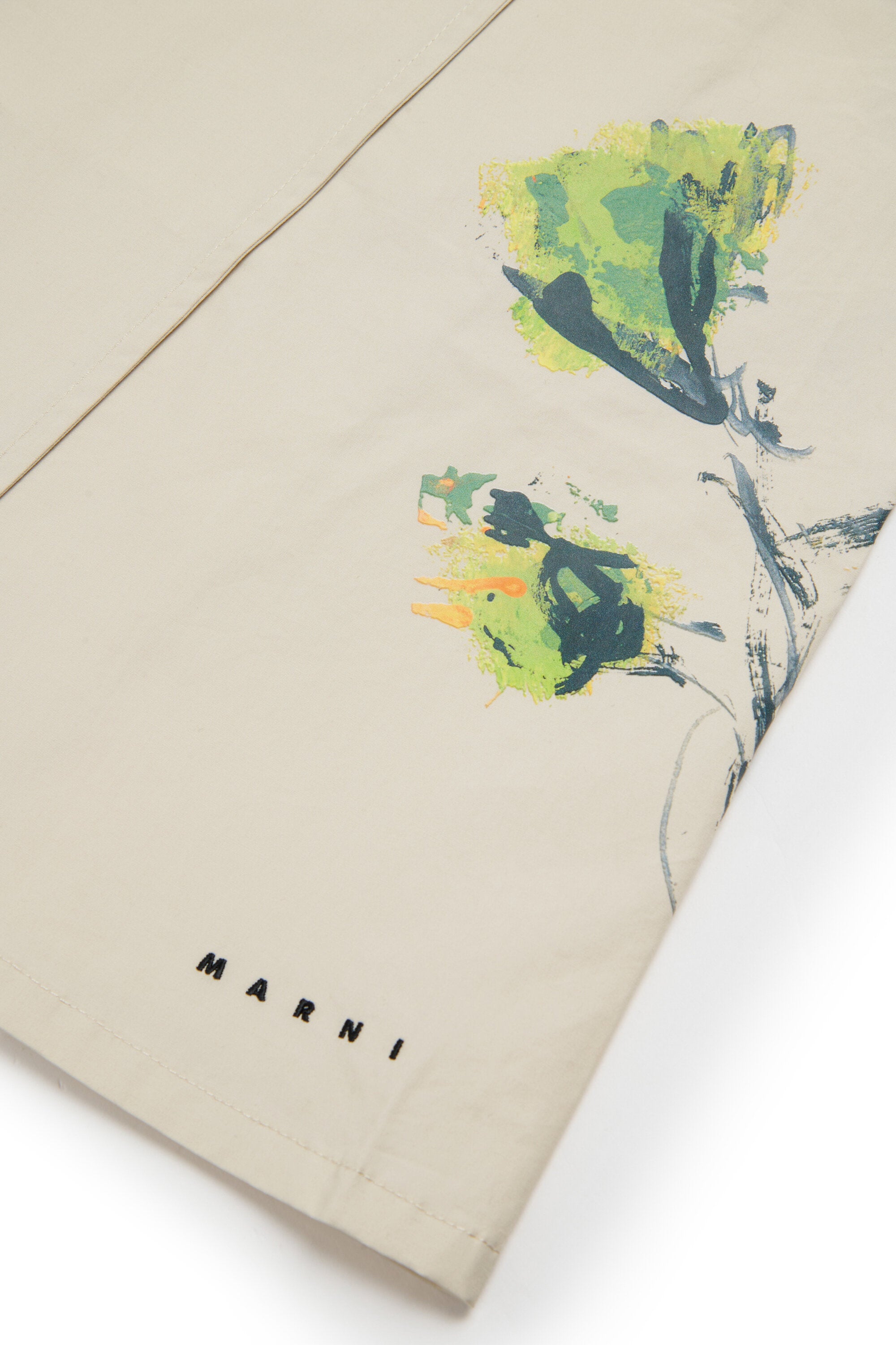 フローラルプリントのワイドパンツ