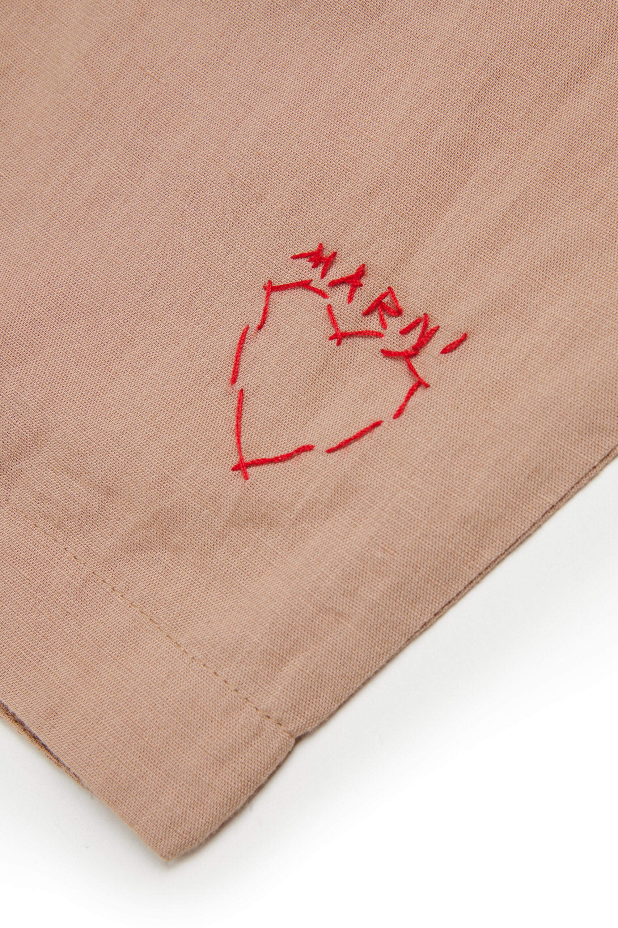 ロゴ刺繍入りパンツ