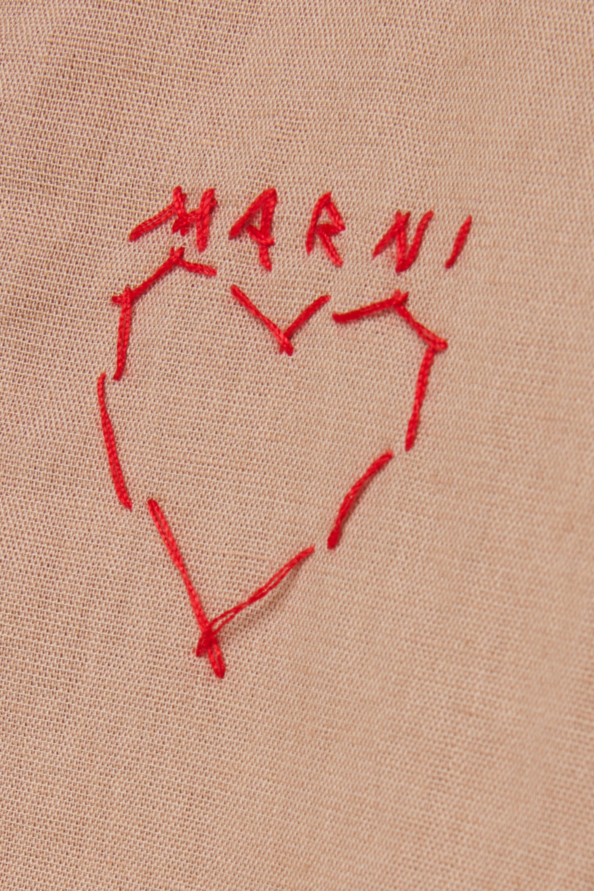 ロゴ入り長袖シャツ