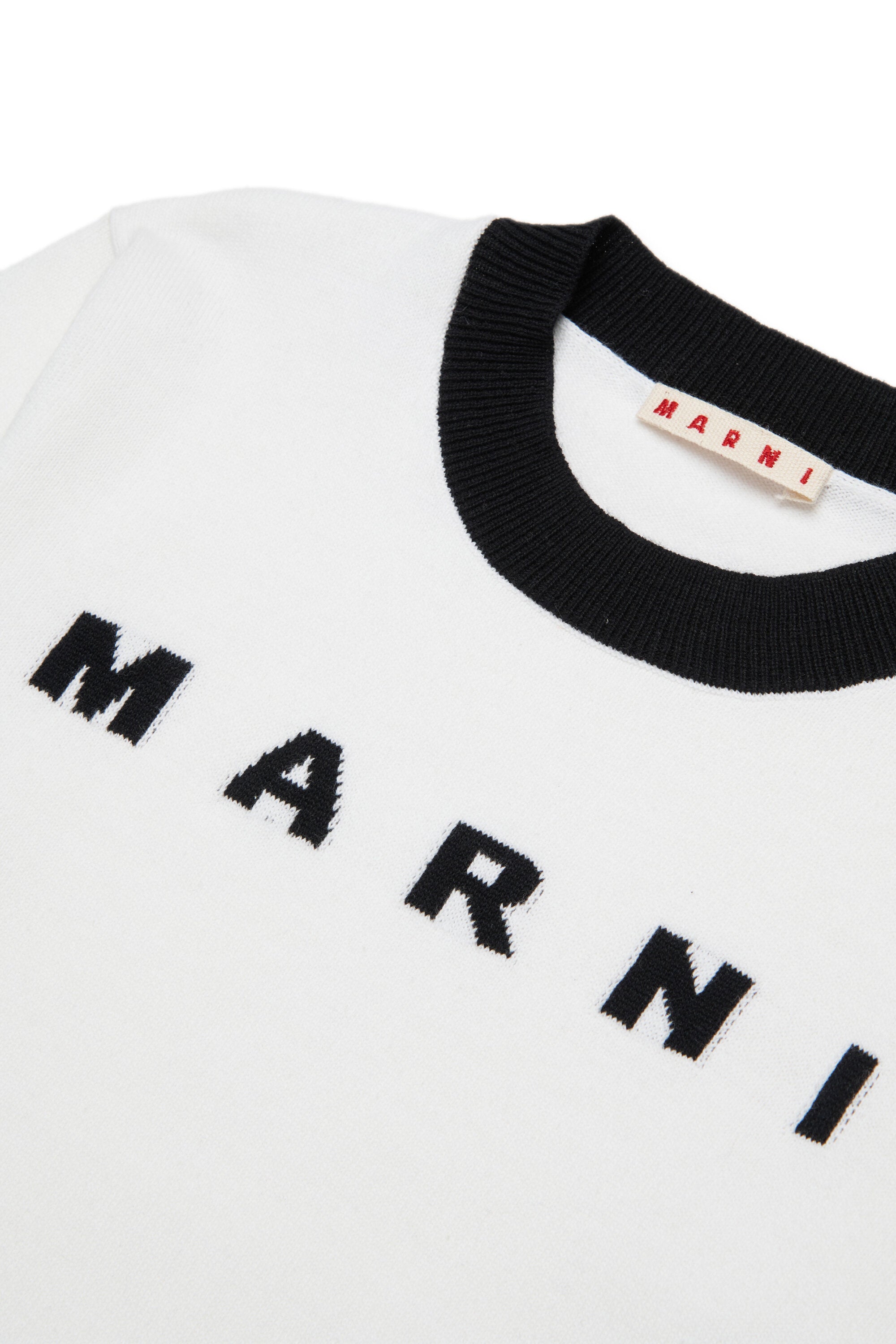 ロゴ入りクルーネックプルオーバー