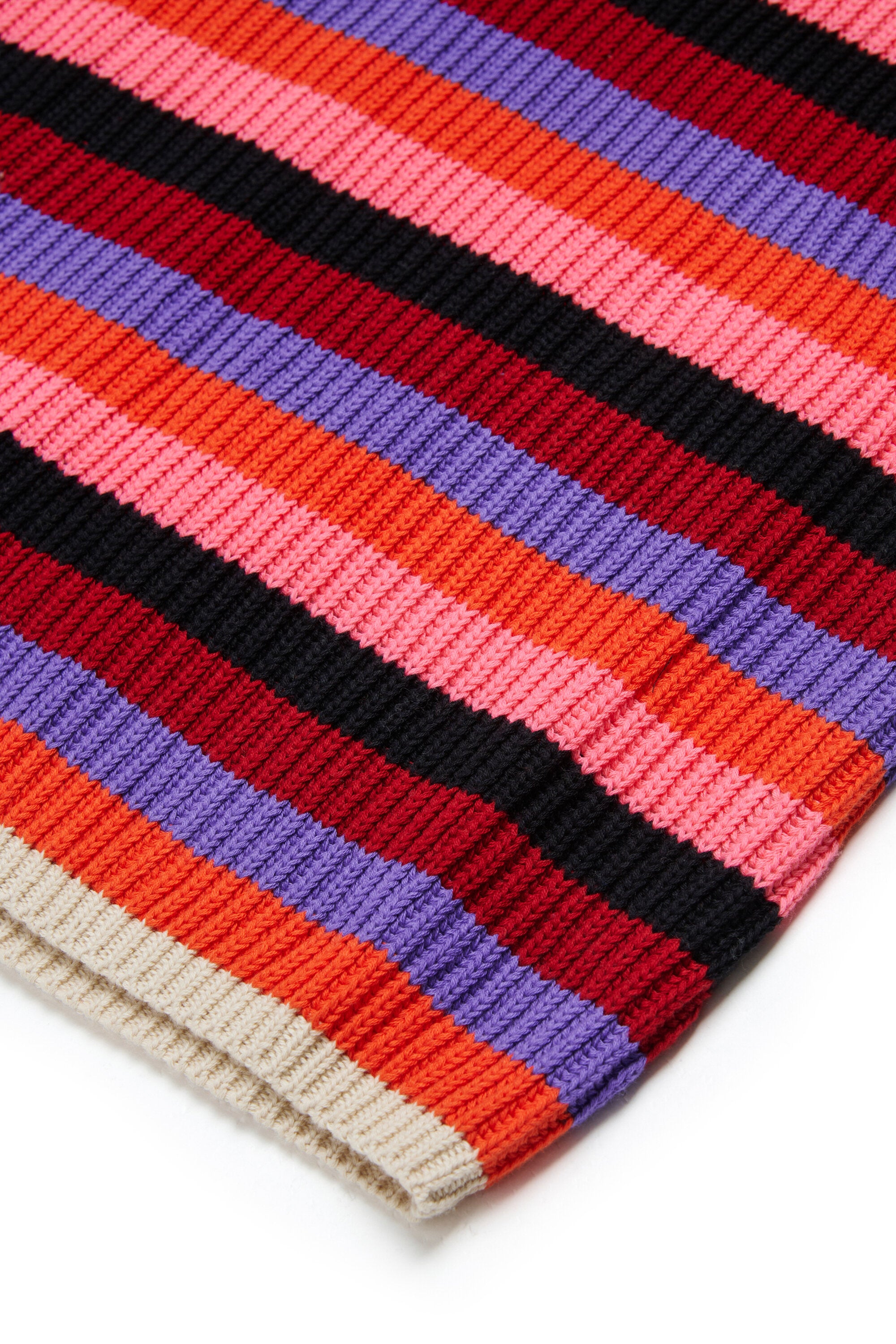 ロゴ入りストライプドレス